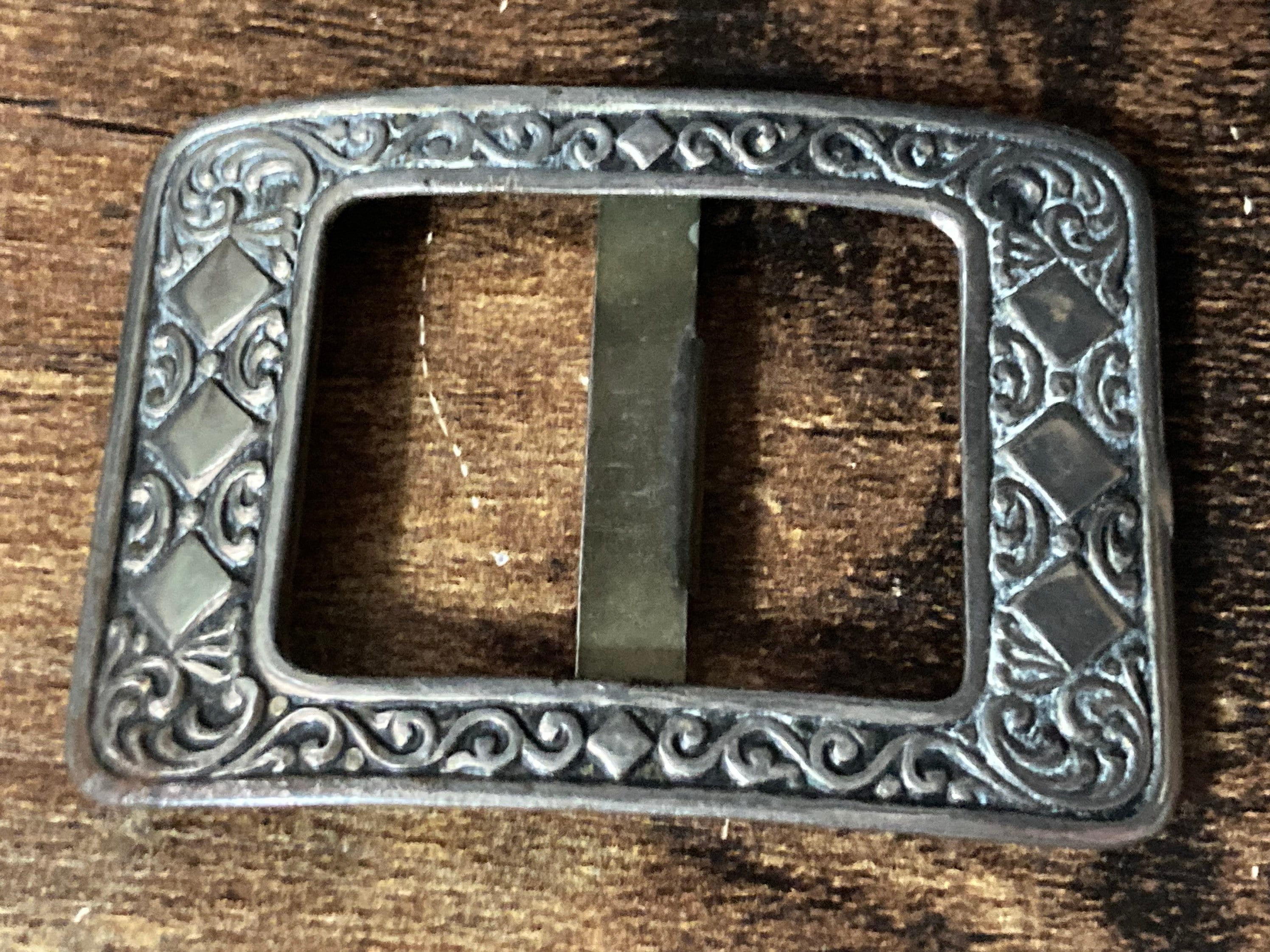 Antique silver tone metal ornate engraved Belt Buckle or shoe clip