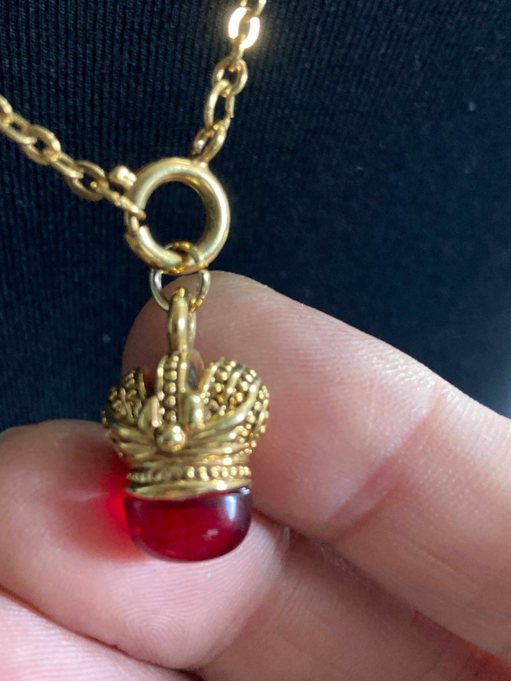 Joan Rivers Faberge egg inspired pendant charm necklace