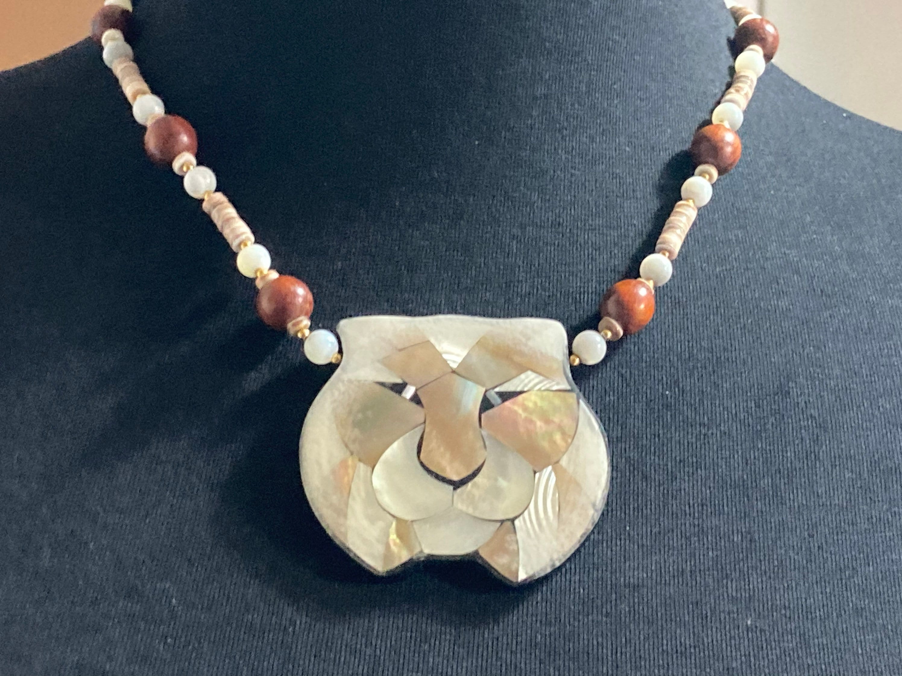 Mother of pearl cougar panther necklace with wooden beads Vintage high end