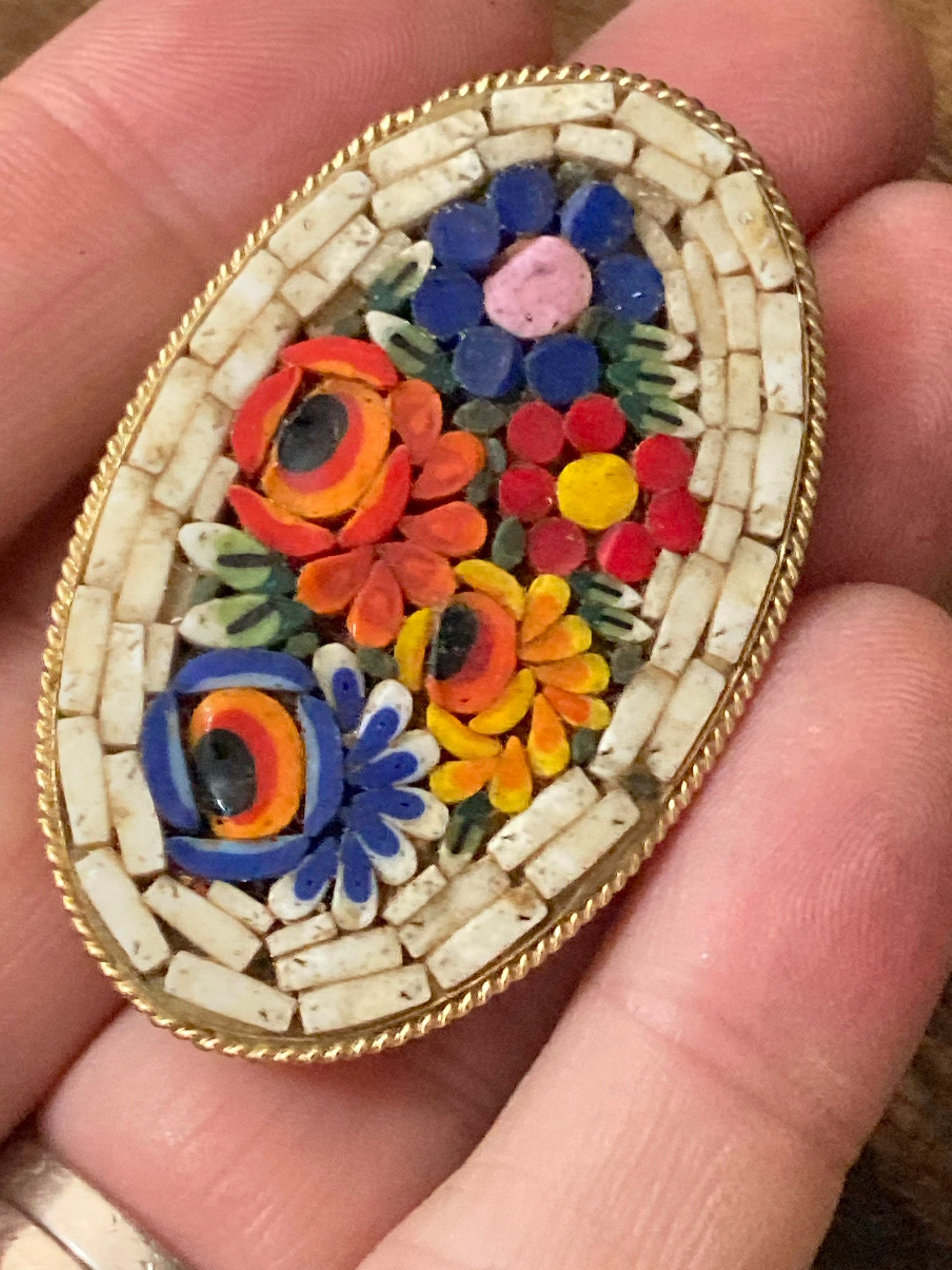 Italian oval Micro Mosaic floral Brooch gold tone