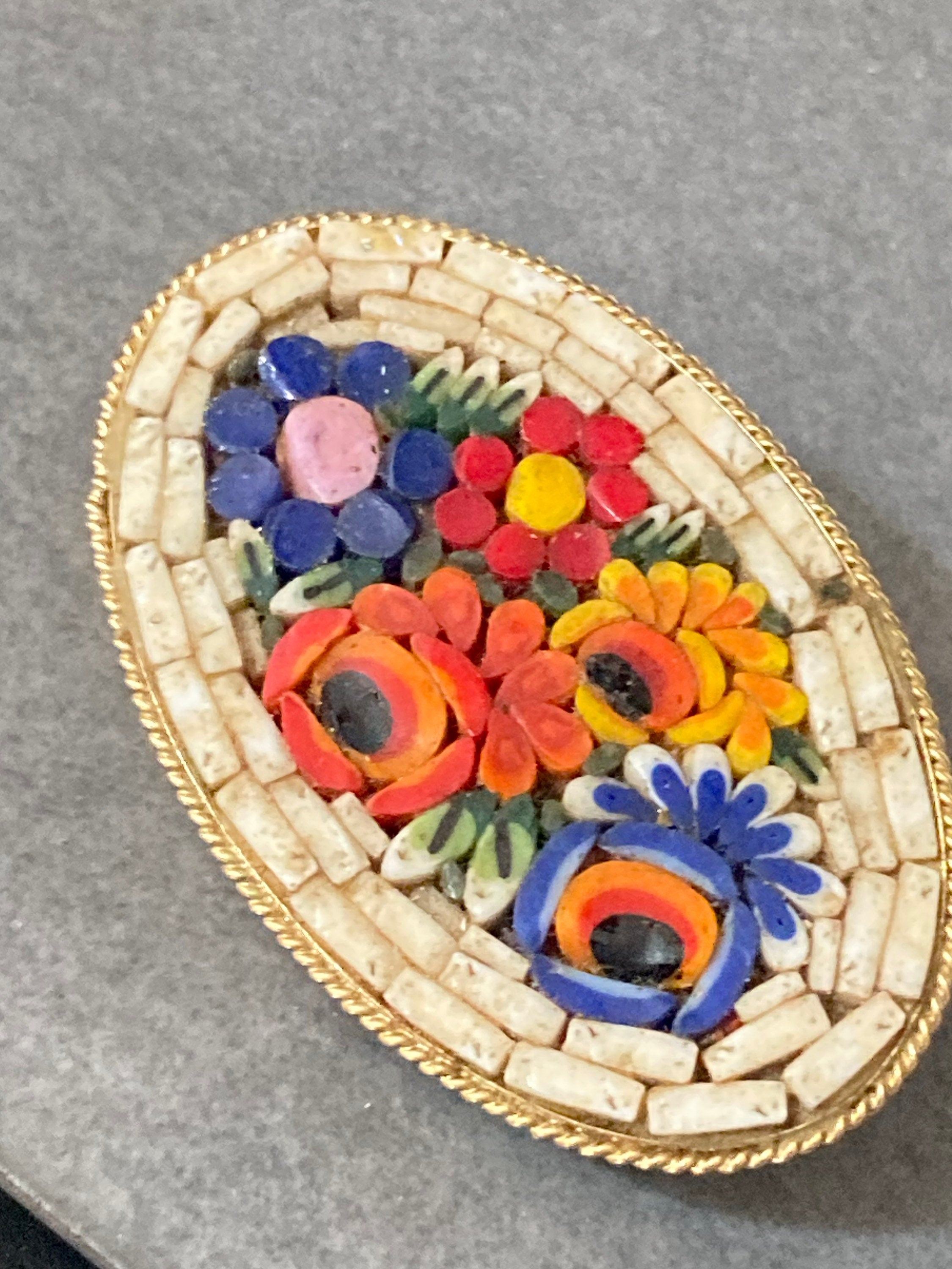 Italian oval Micro Mosaic floral Brooch gold tone