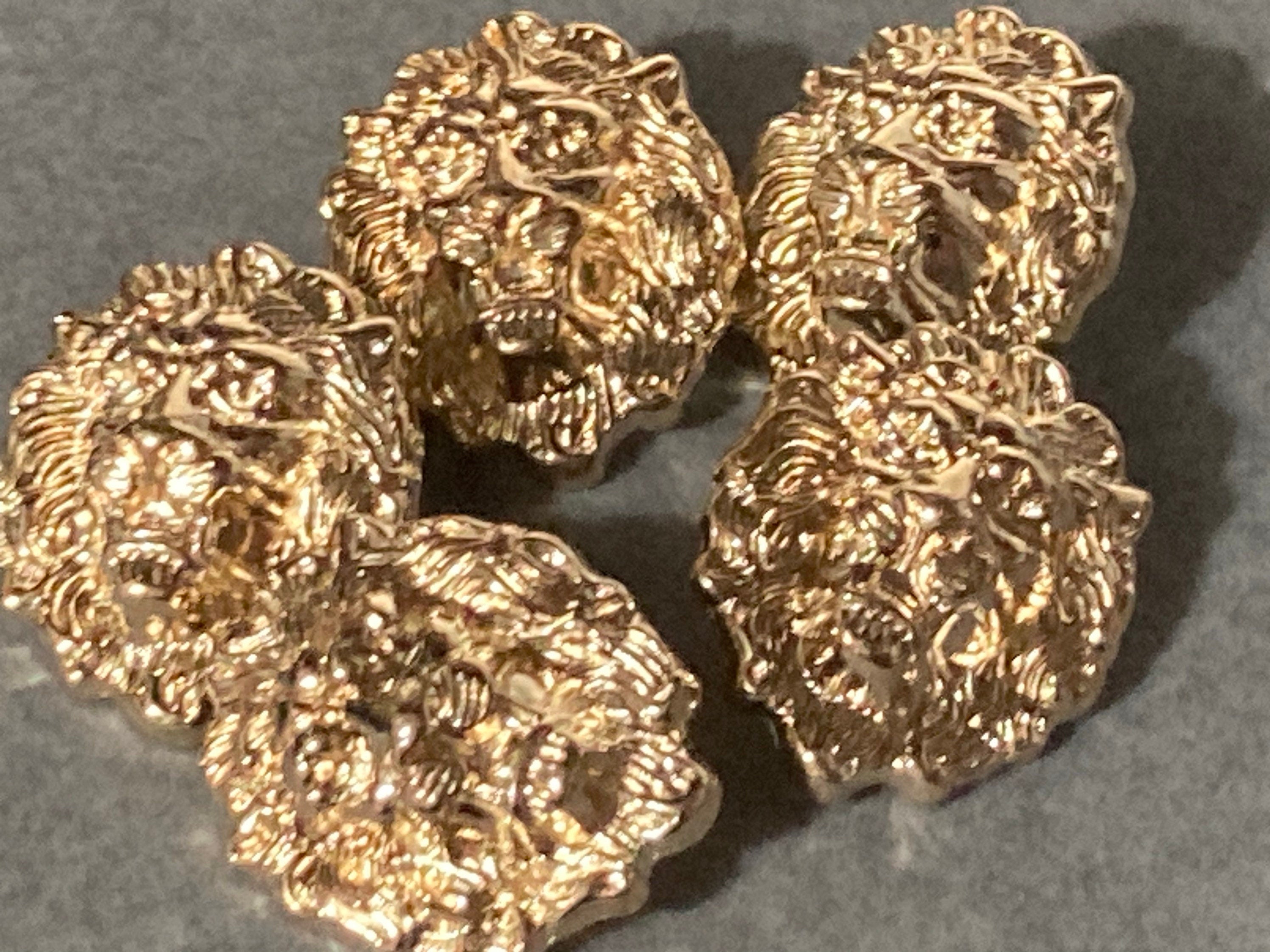 5 x 22mm lion head Buttons embossed gold tone metal stylised big cat