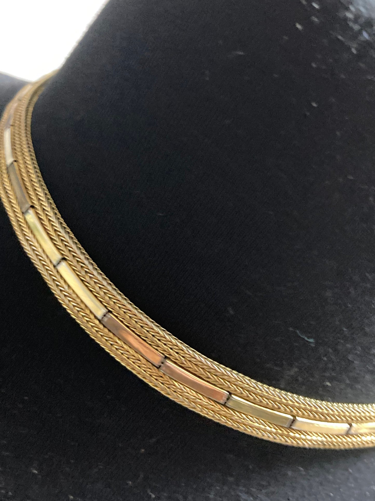 1962 signed GROSSE gold tone mesh choker necklace