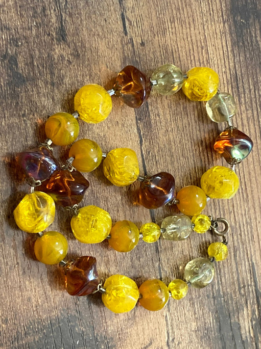 Antique orange yellow crackle glass beaded Art Deco necklace 41cm