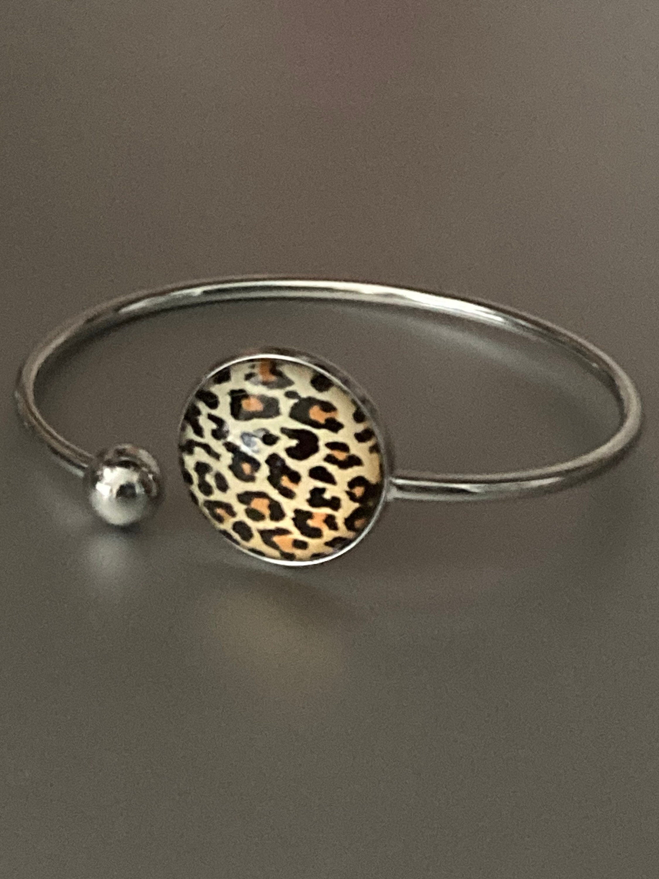 Leopard print stainless steel glass cabochon bangle bracelet