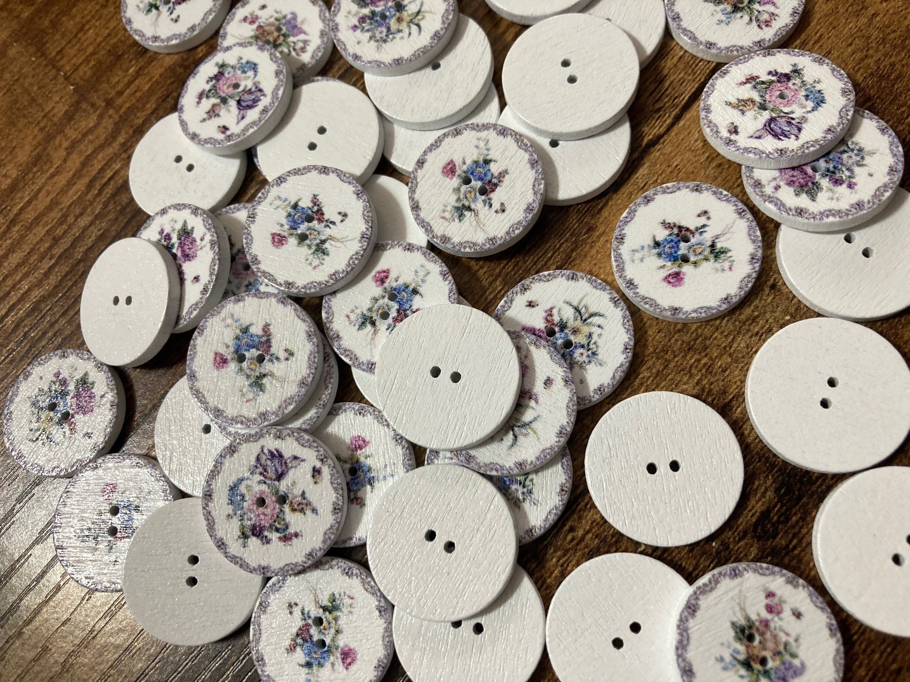 Job lot pack of 50 pieces x 20mm round beige uk pretty vintage floral pink roses wooden buttons