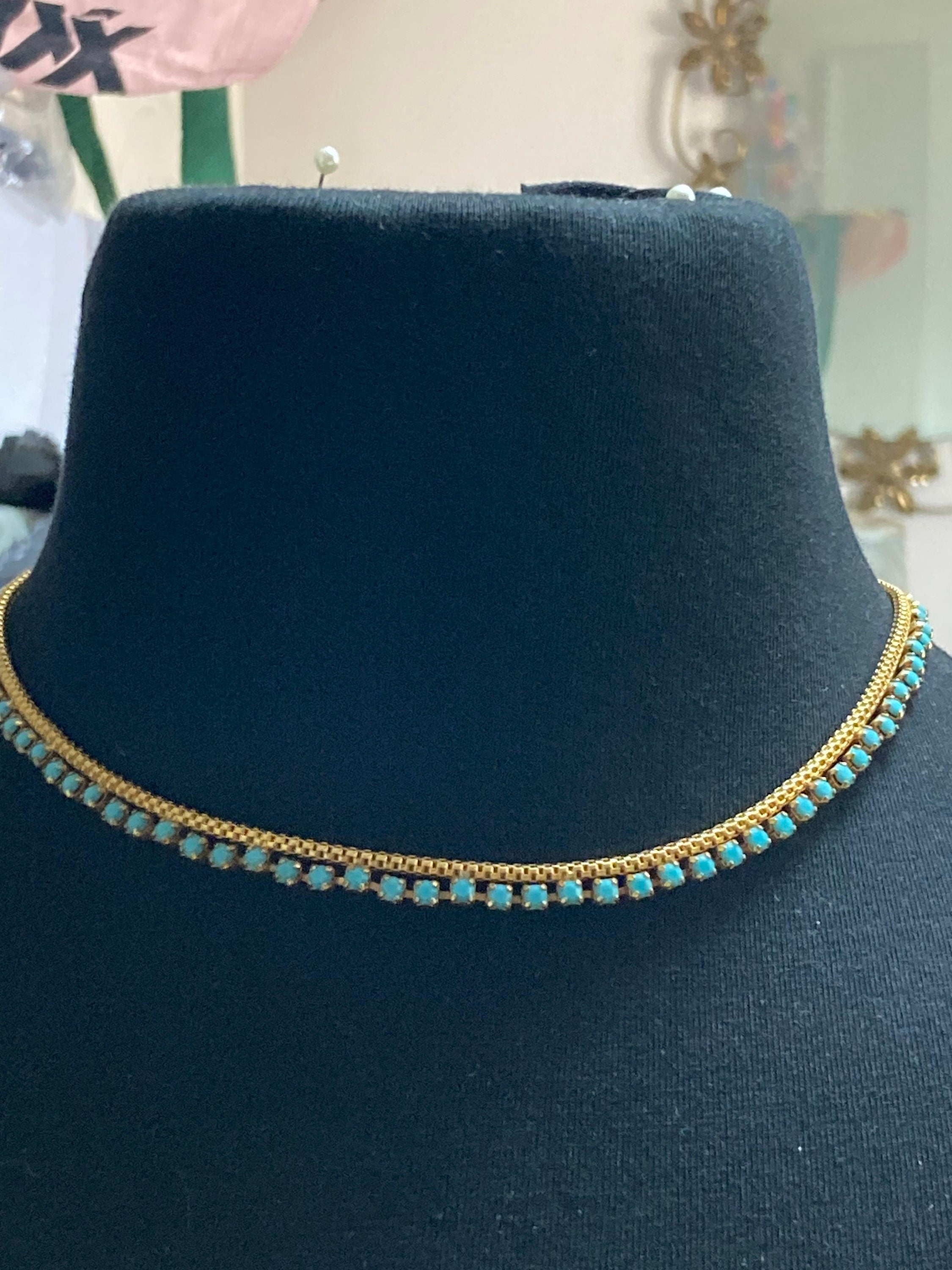 Wide mesh woven choker necklace with turquoise paste stones 1960s gold tone