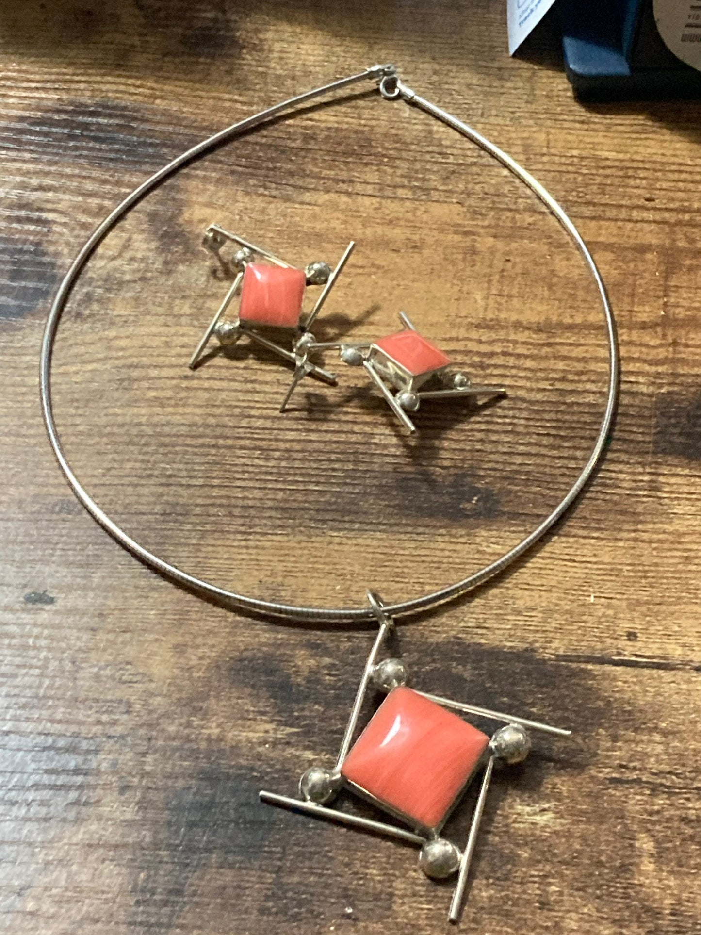 925 sterling silver modernist ceramic coral square cabochon choker pendant necklace and matching earrings jewellery set