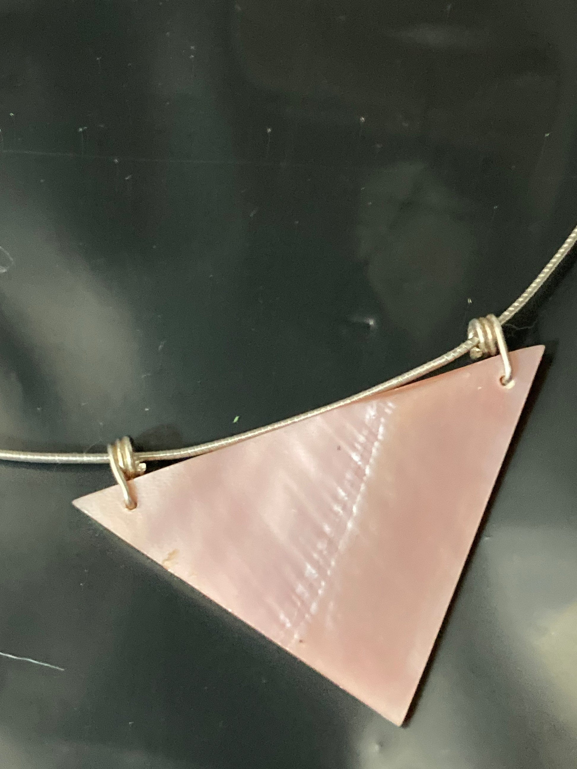 925 sterling silver with triangular modernist pink pearl pendant choker necklace