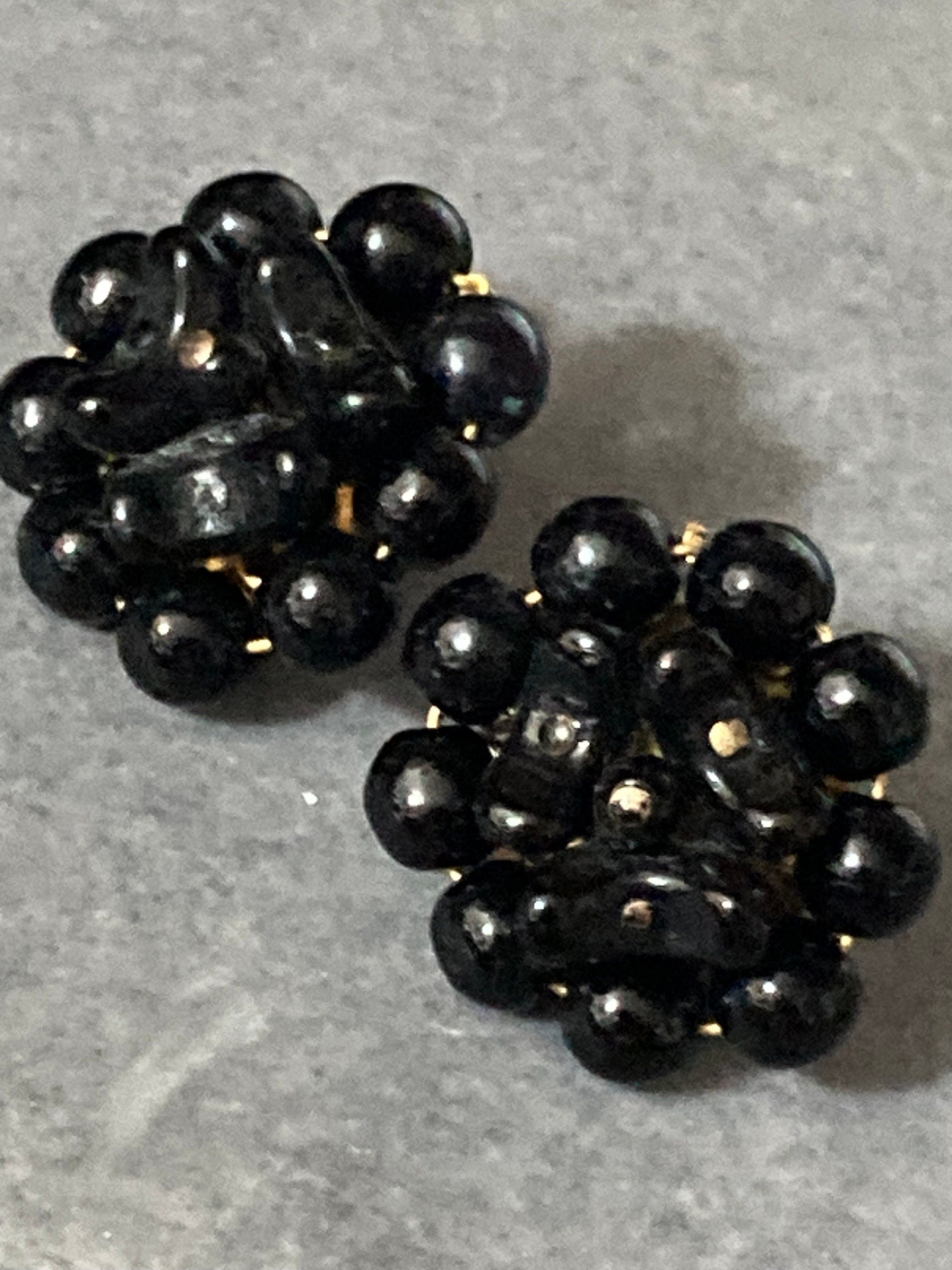 Vintage 1950s Funky black glass beaded Cluster Clip On Earrings