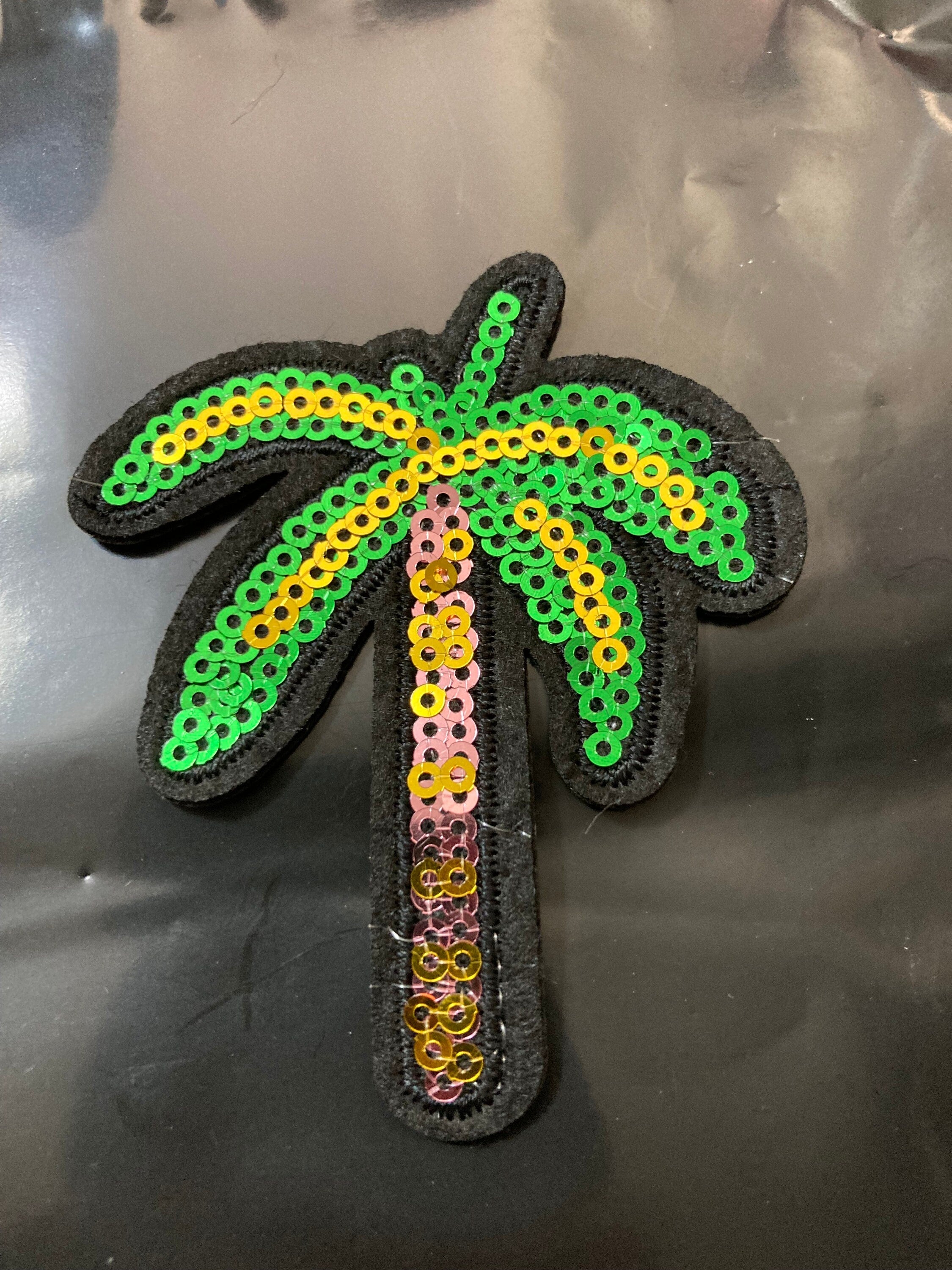 iron on tropical green palm tree sequin patch 8 x 6cm sewing applique