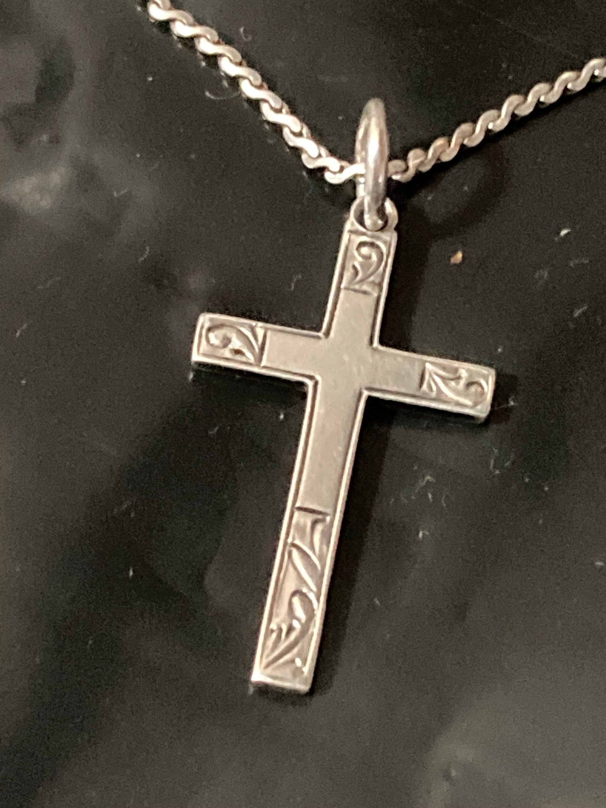 925 Sterling silver etched religious cross pendant necklace on chain