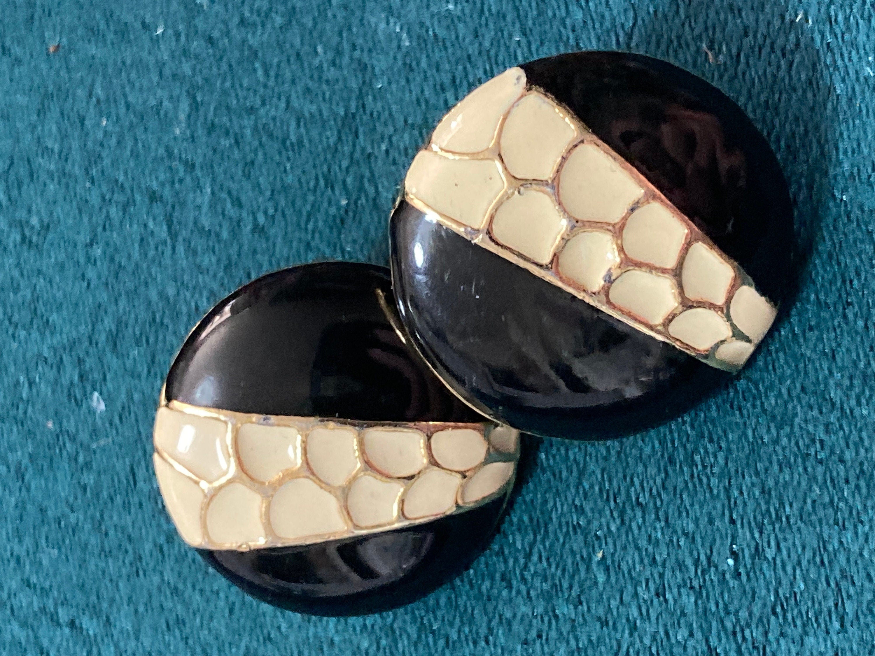 Black and cream enamel pair stud earrings pierced Vintage Gold tone