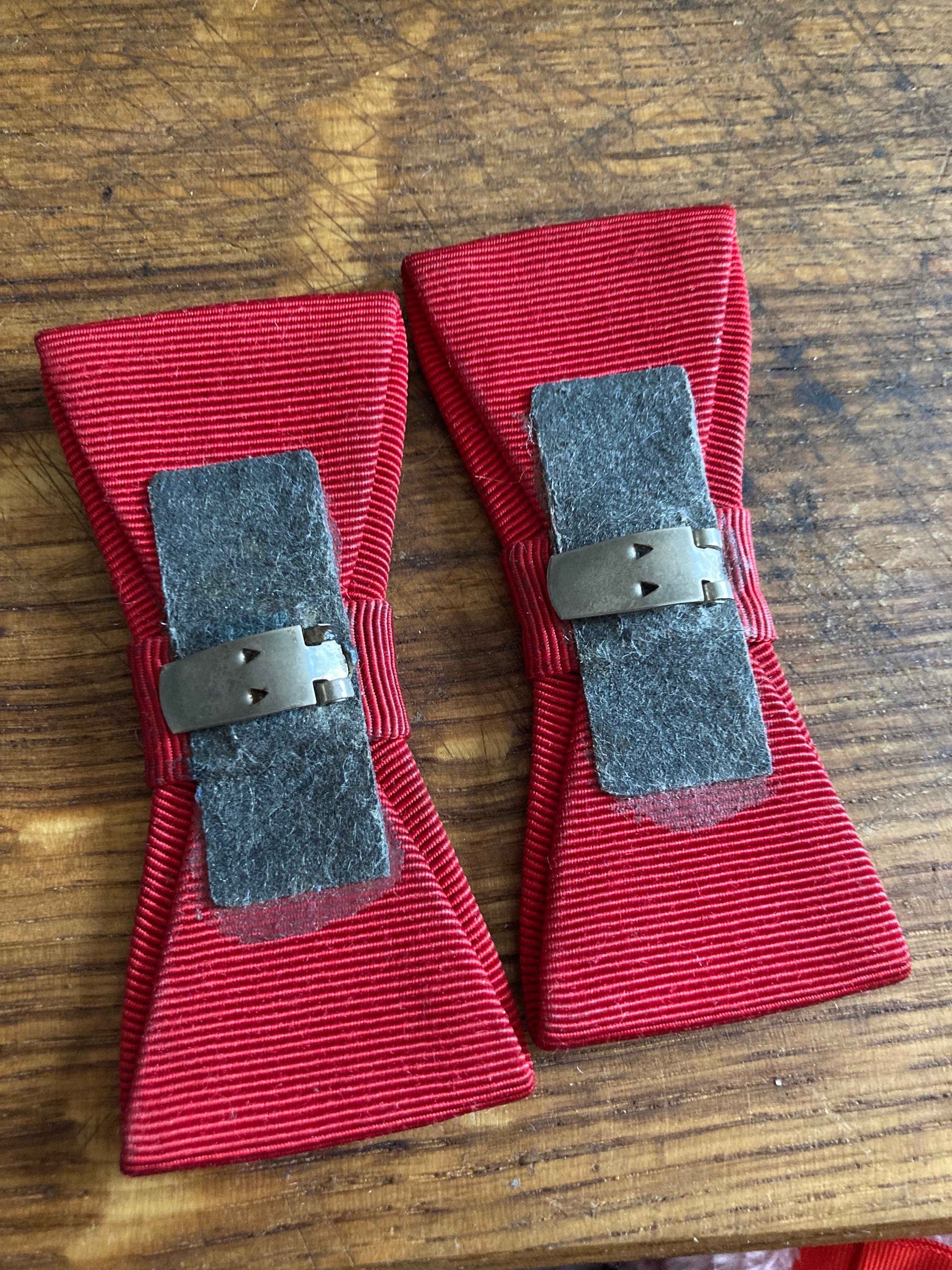 Vintage pair of red GROSGRAIN ribbon BOW shoe clips