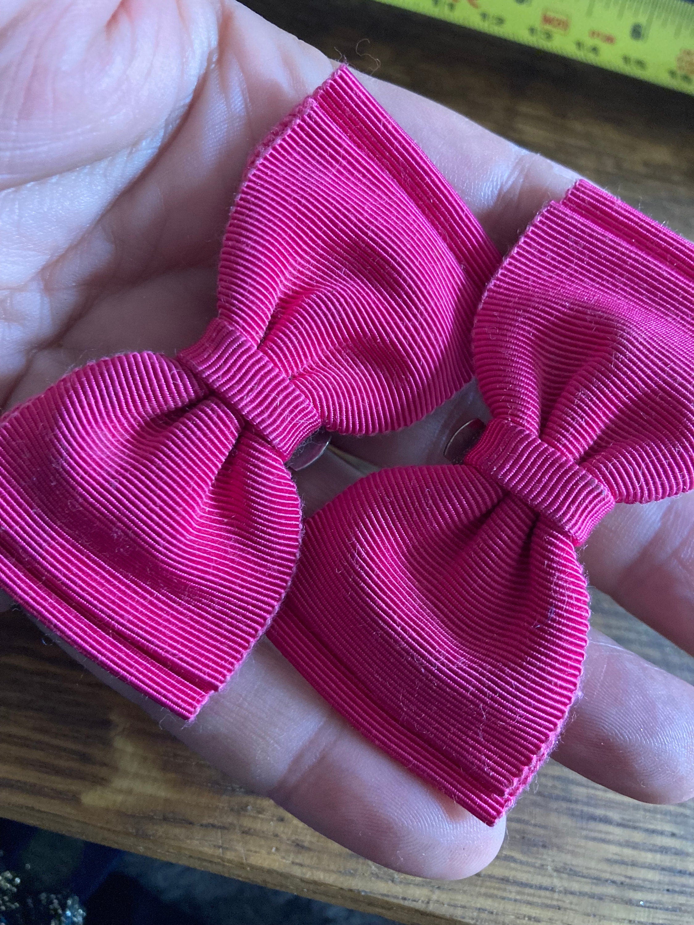 Vintage pair of bright pink GROSGRAIN ribbon BOW shoe clips