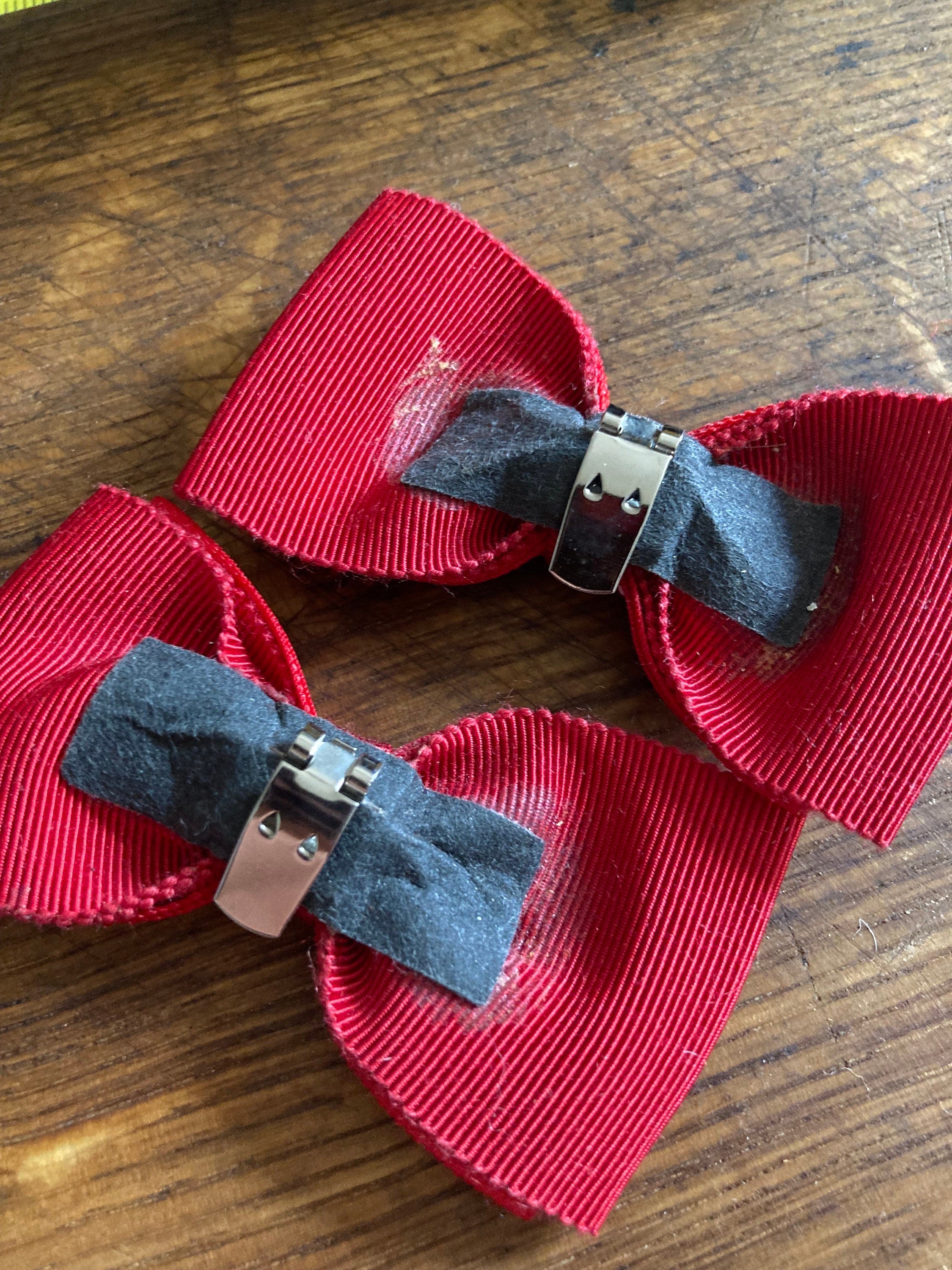 Vintage pair of bright red and white polka dot spotty GROSGRAIN ribbon BOW shoe clips