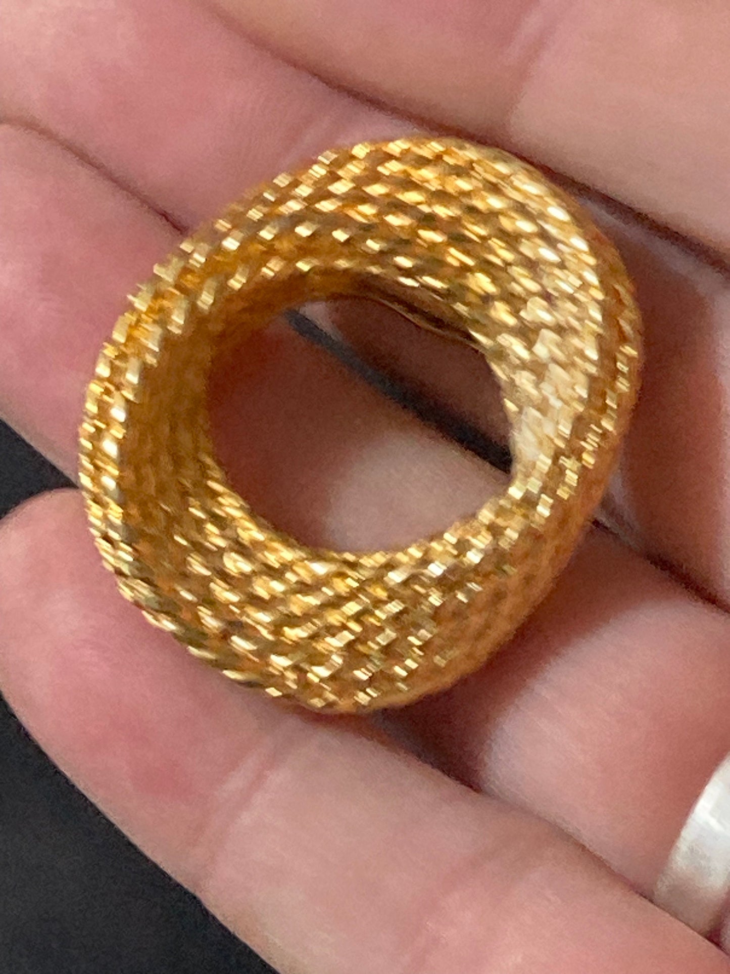 Vintage Gold Tone nautical rope edge Scarf Clip ring