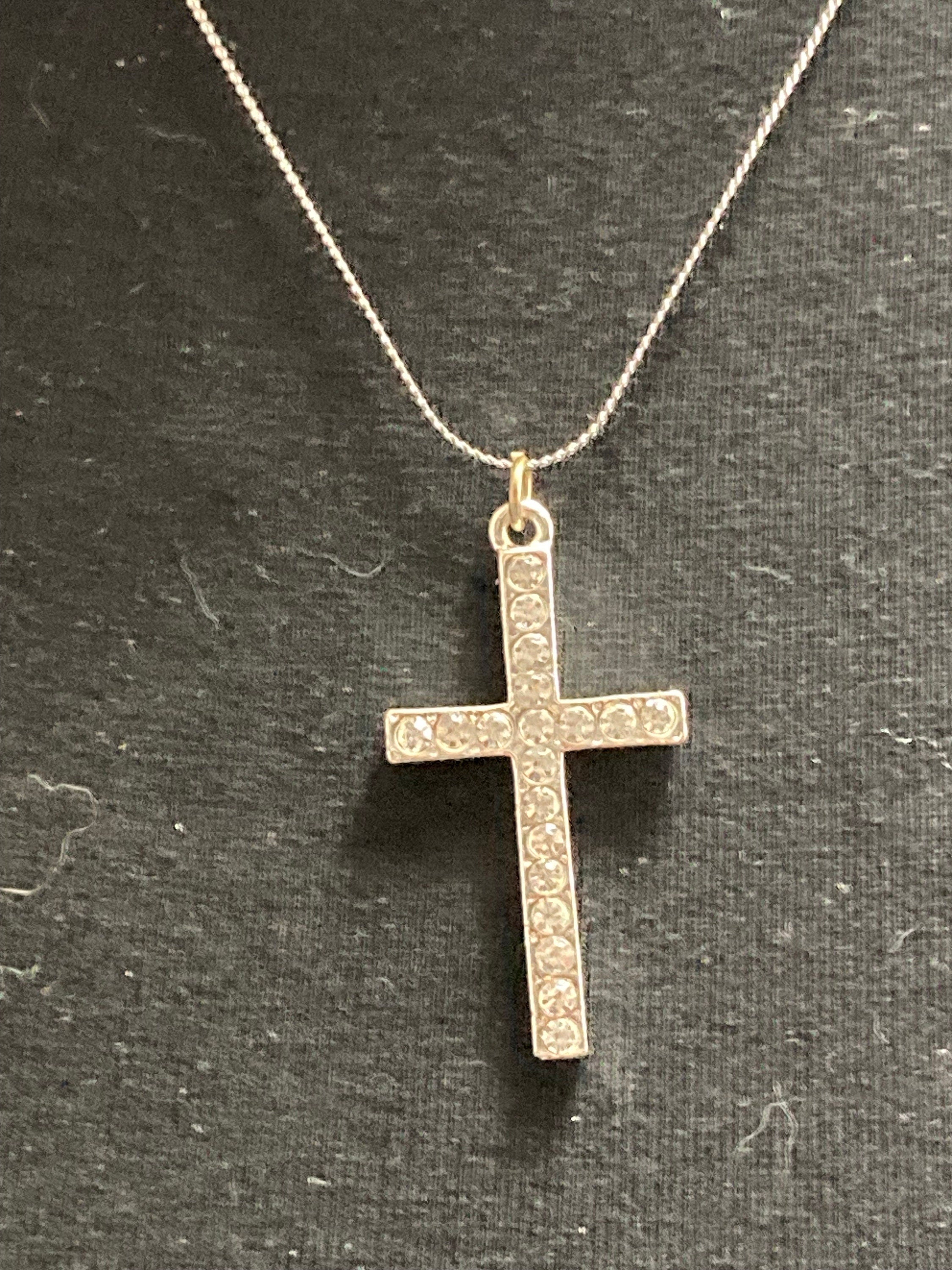 Retro Silver Tone diamanté cross pendant Necklace on 48cm stainless steel chain