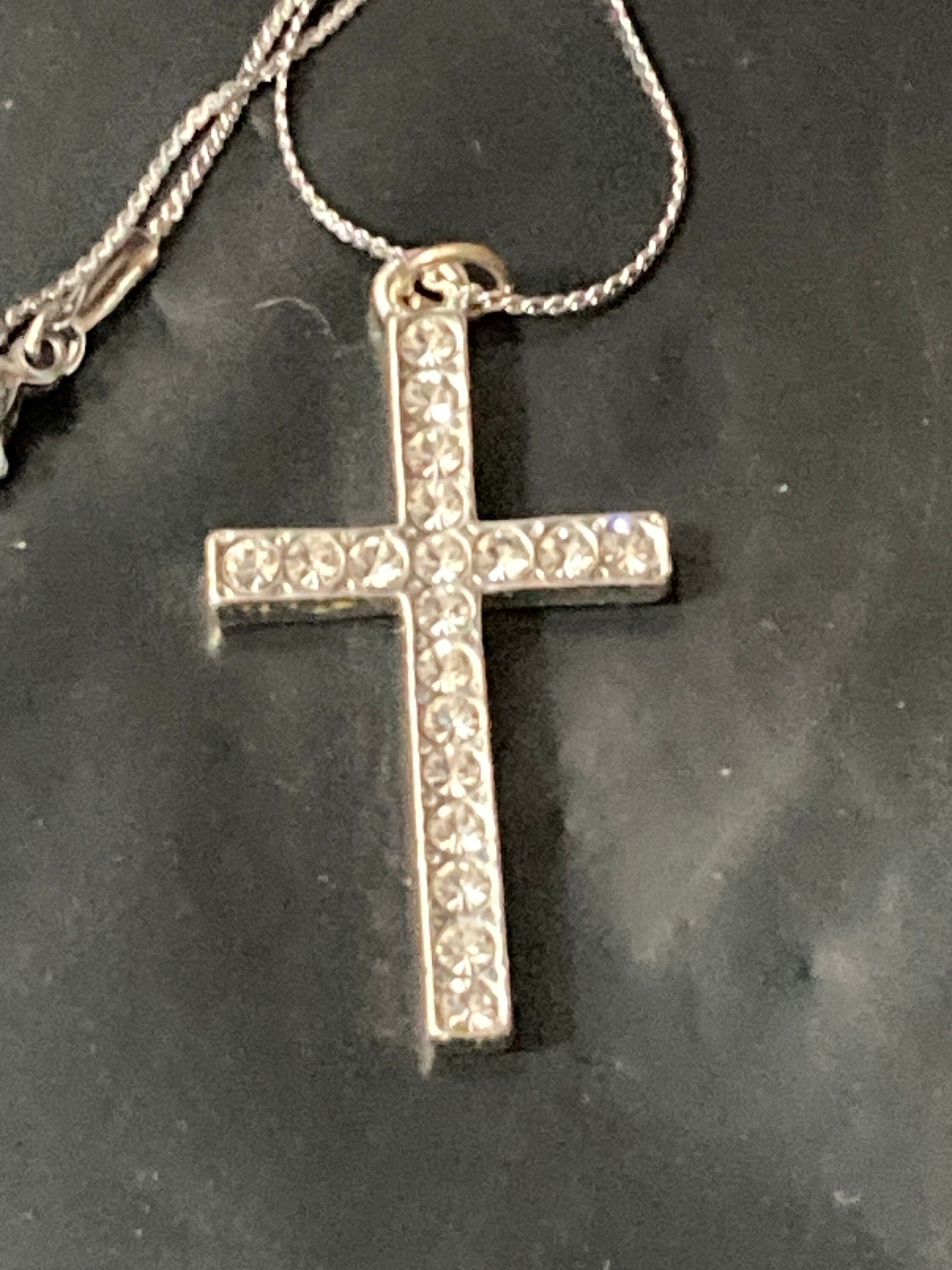 Retro Silver Tone diamanté cross pendant Necklace on 48cm stainless steel chain