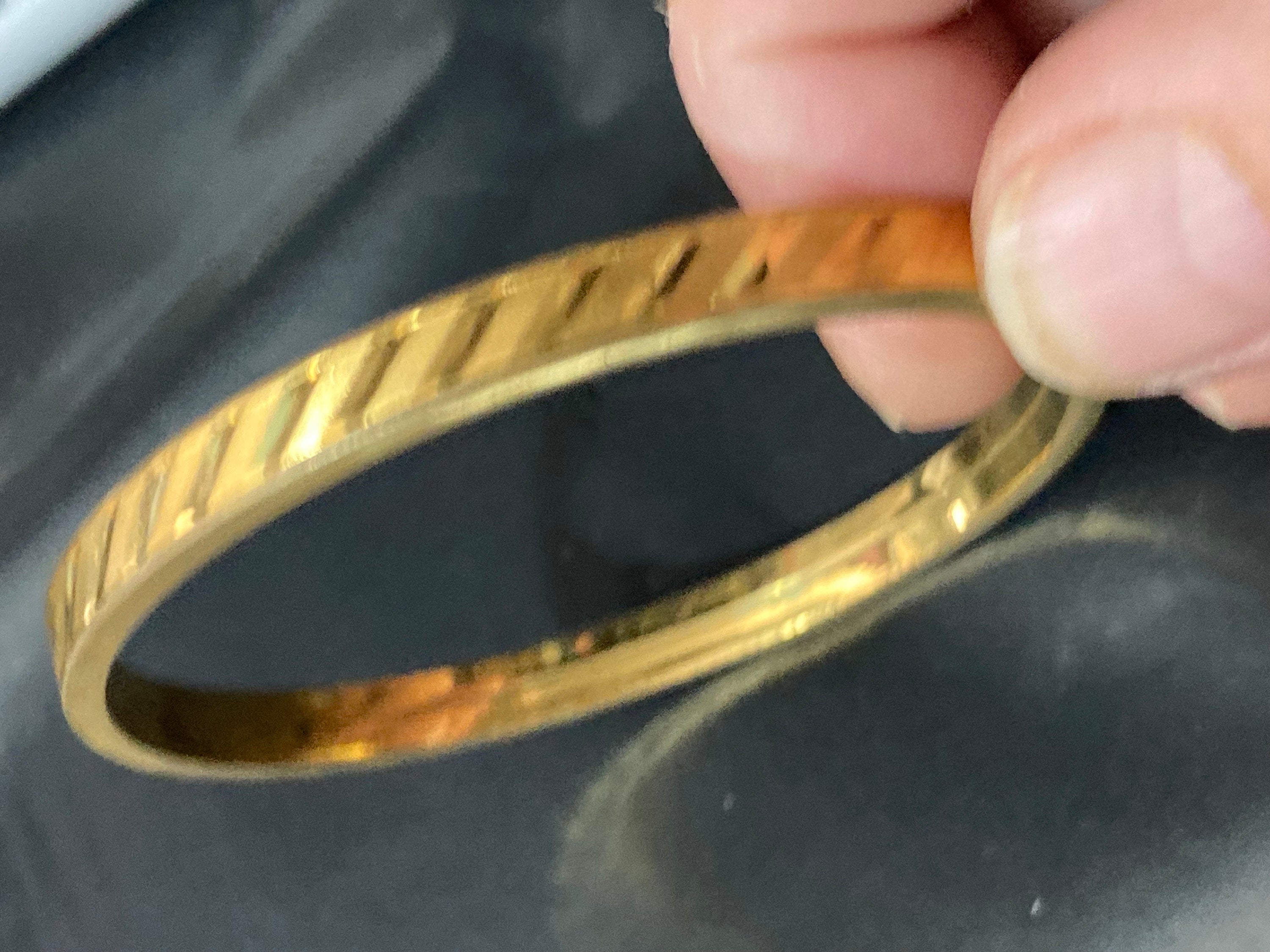 Vintage Rolled gold etched floral bangle 5mm wide