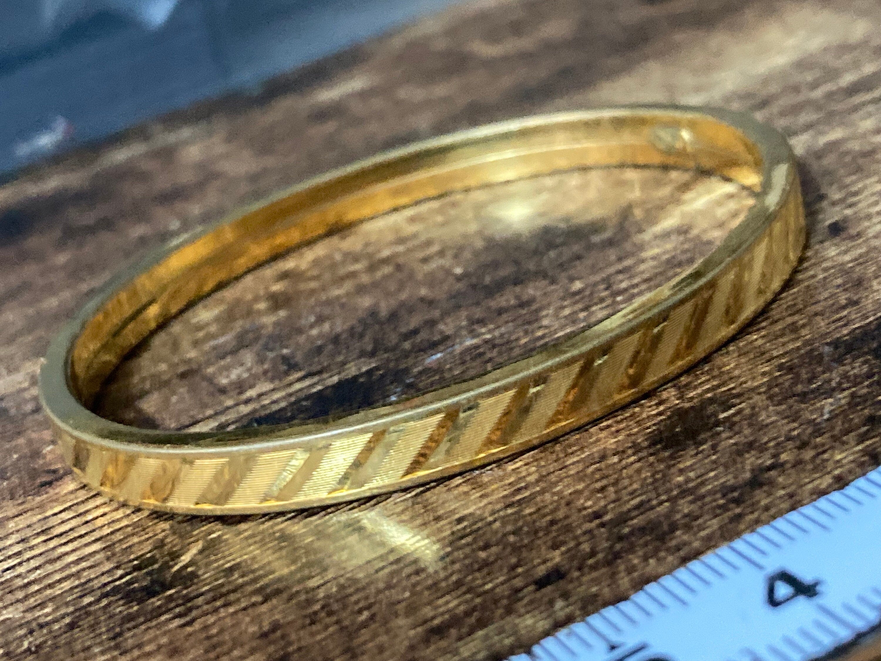 Vintage Rolled gold etched floral bangle 5mm wide