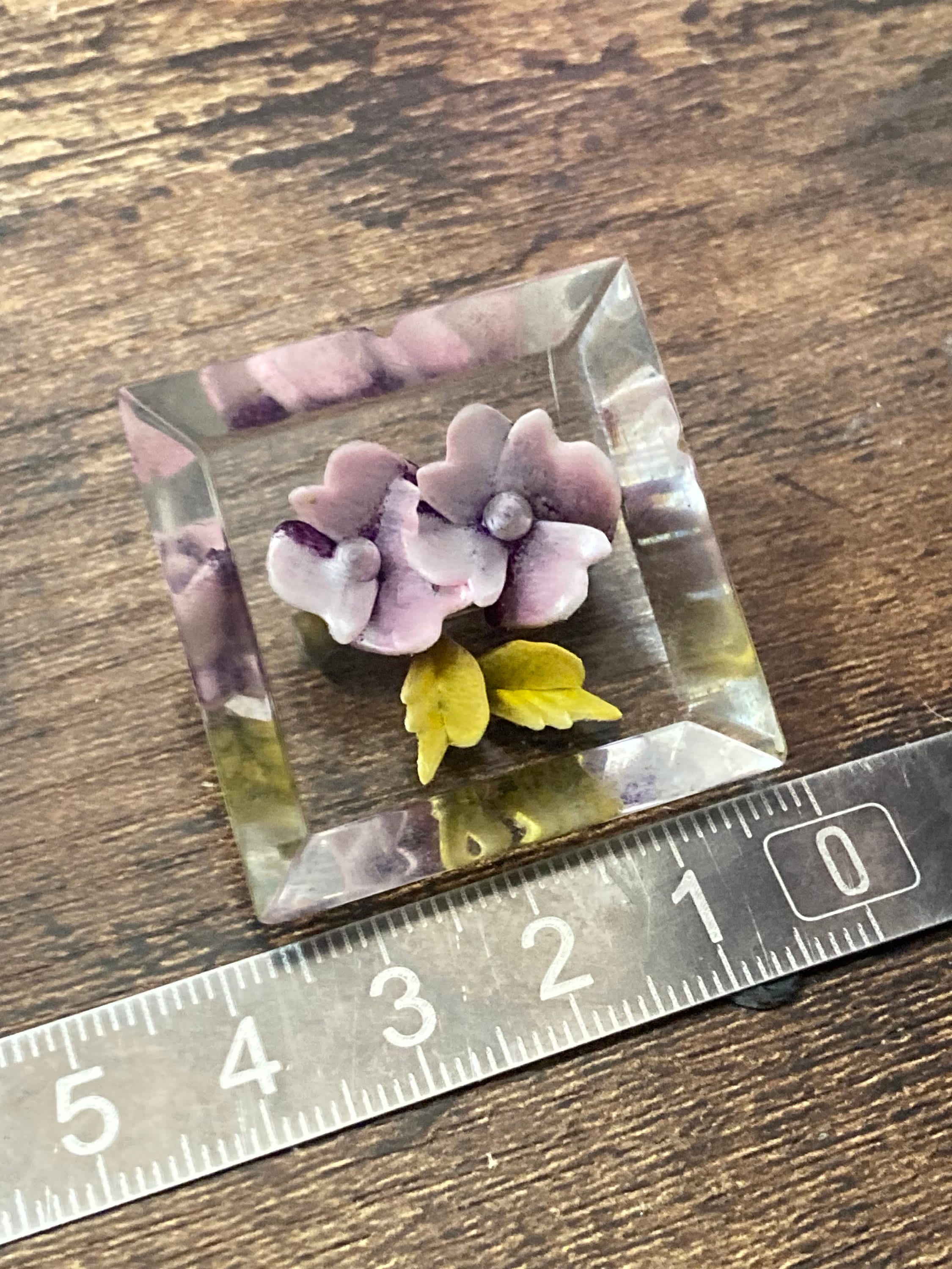 1940s lucite reverse carved lilac purple floral flower brooch early plastic perspex