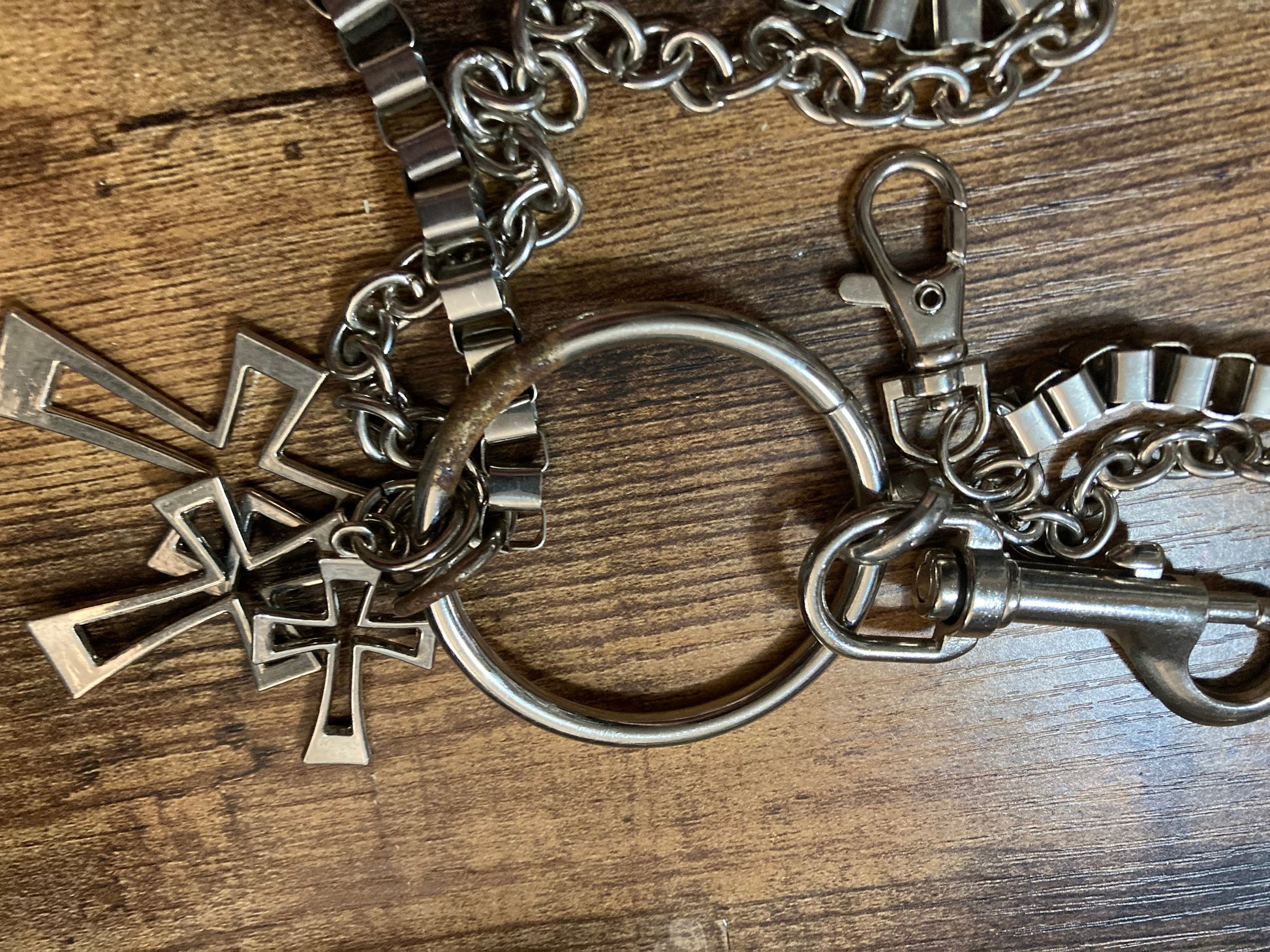 Size small chunky religious crosses silver tone oversized box chain link belt to 64cm petite fit