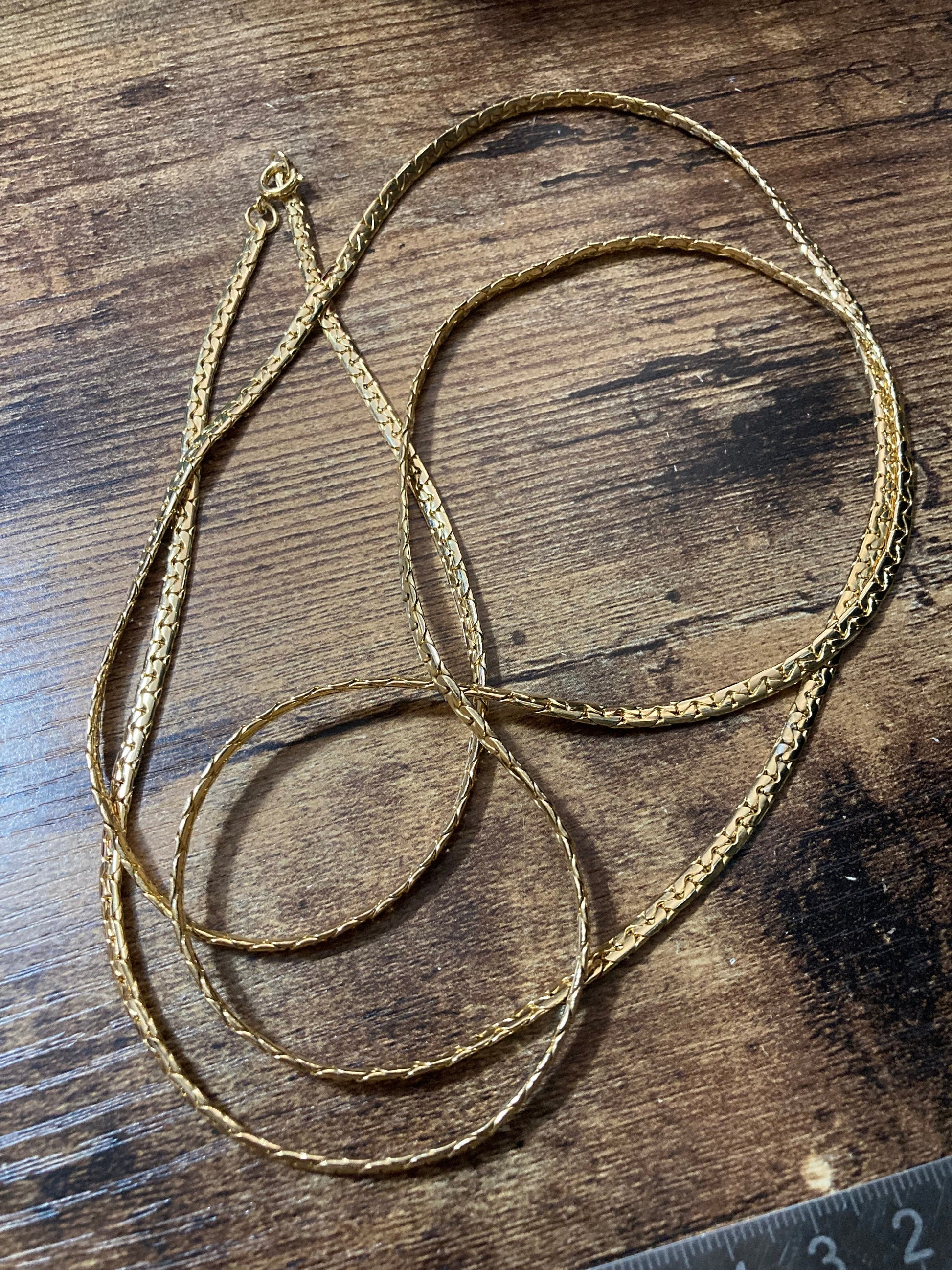 126cm 50 inch extra long 1980s thick gold plated flat woven chain necklace