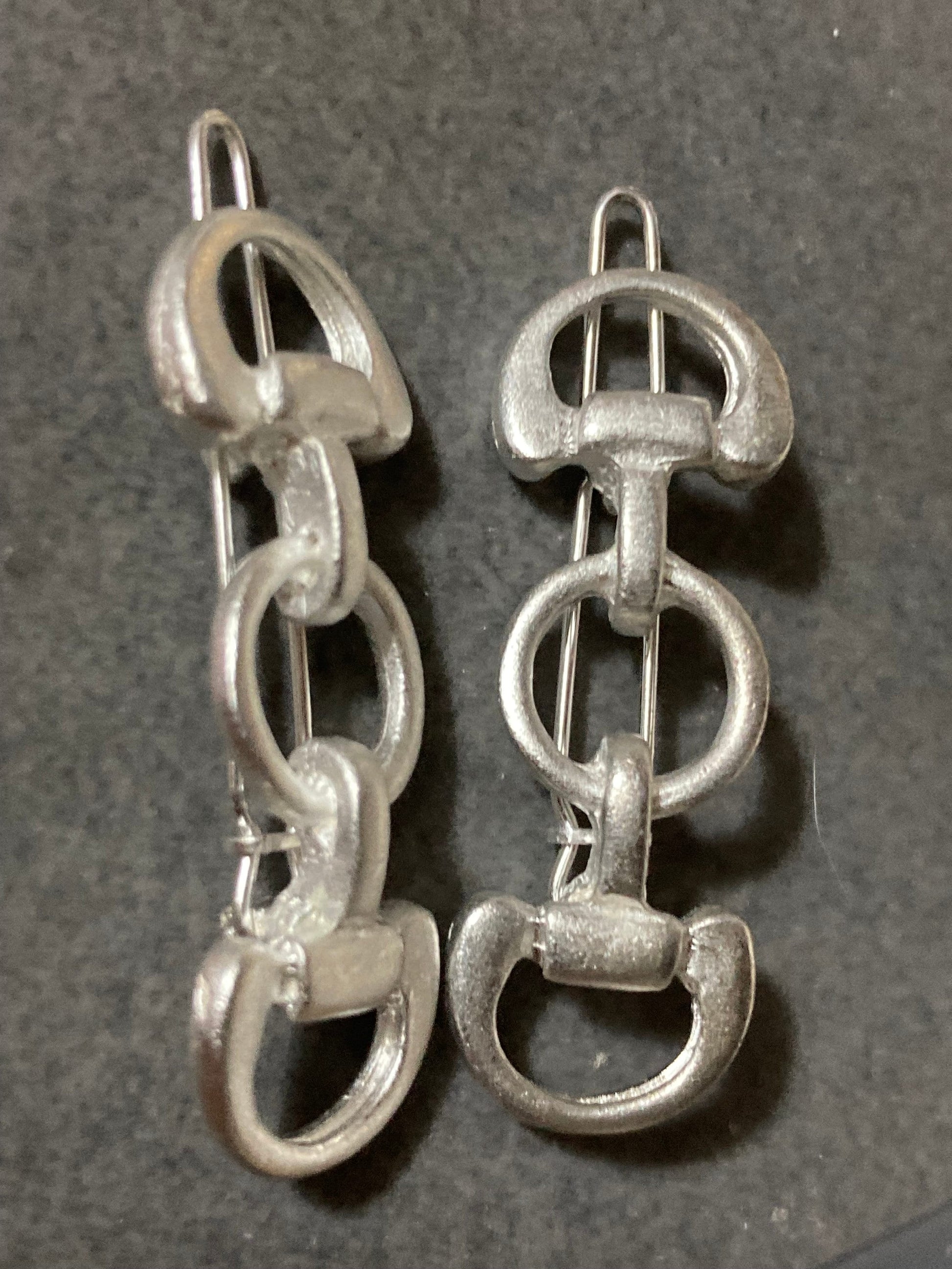 Pair of horse bit snaffle hair clips true vintage Matt silver tone equestrian