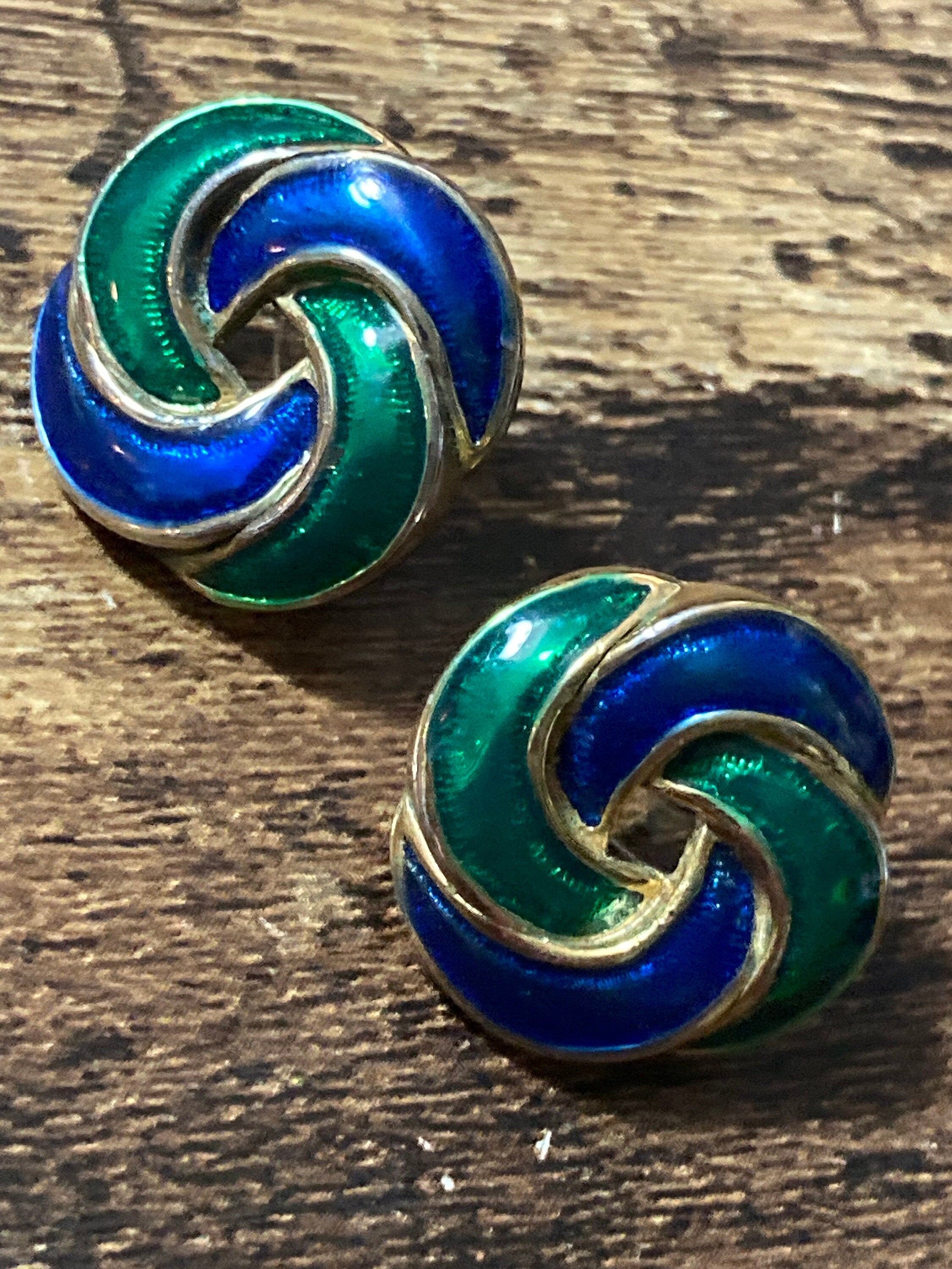 Vintage Retro 1980s Gold tone high end statement power dress blue green  enamel pair stud earrings pierced