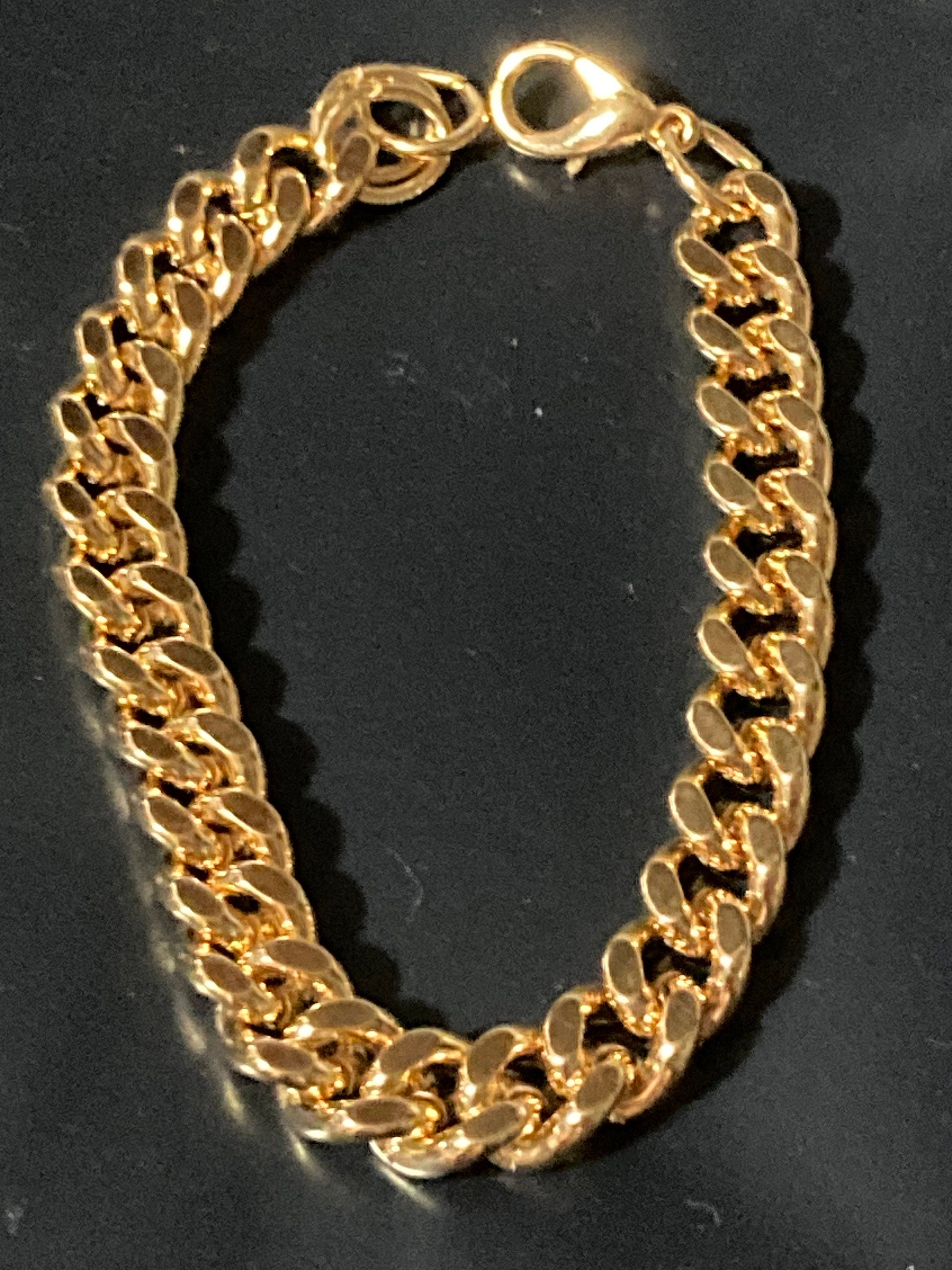 Retro gold plated chunky 8mm wide flat curb link chain bracelet 19cm long