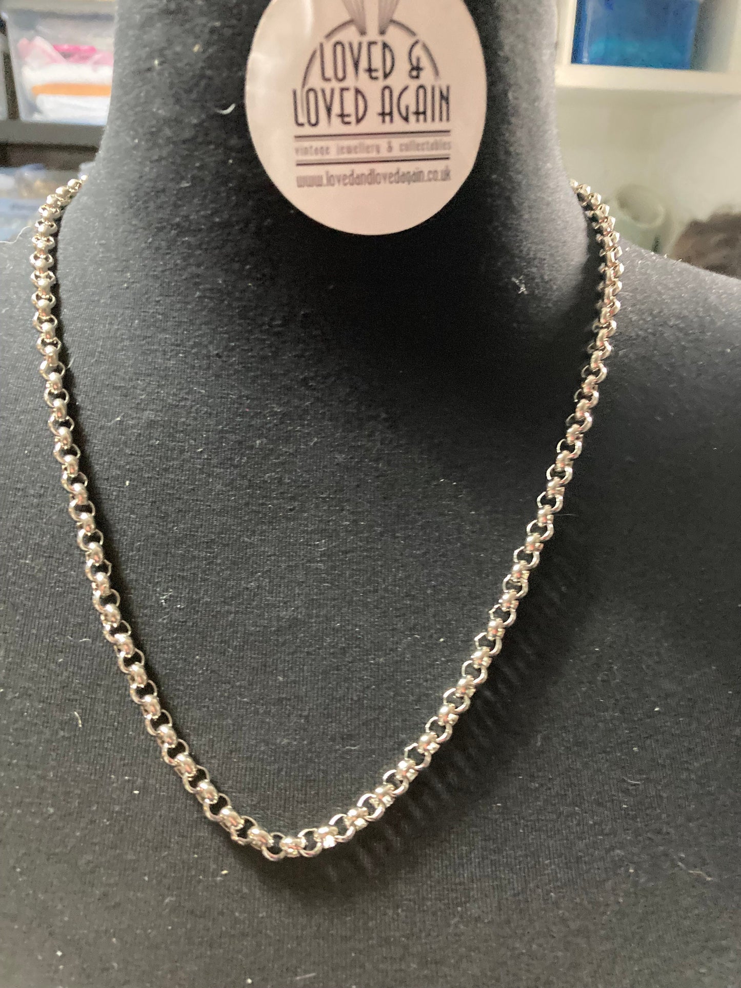 true vintage 80s pristine 18” 60cm long silver plated layering belcher chain necklace old shop stock