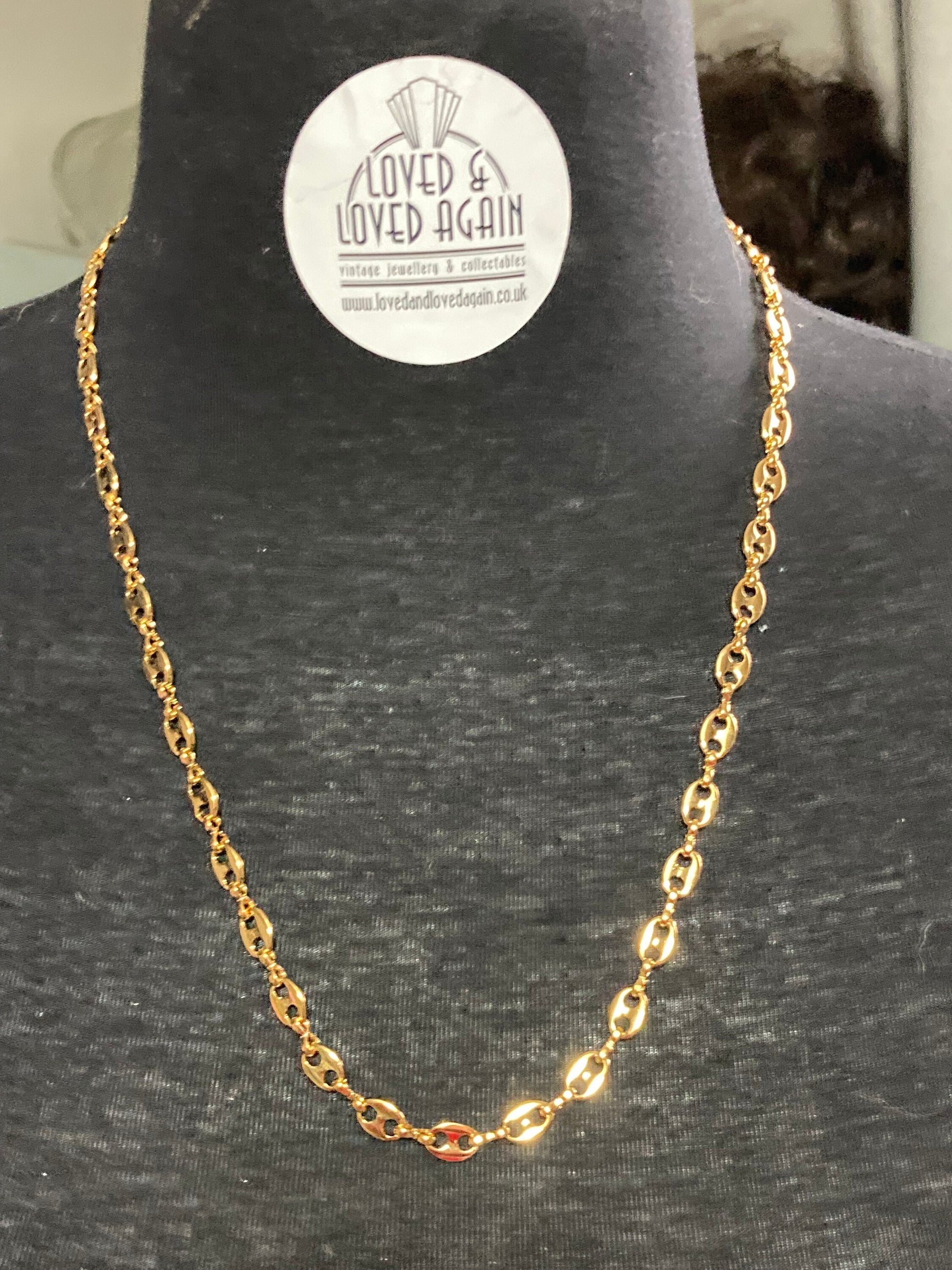 18.5” 61cm 1980s thick gold plated mariner coffee bean chain necklace