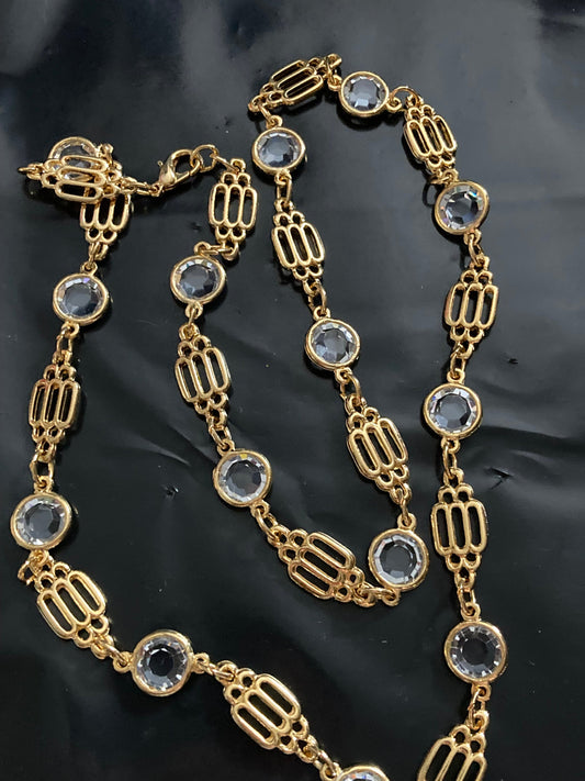 19” 63cm long 1980s thick gold plated fancy link glass crystal bezel beaded station necklace