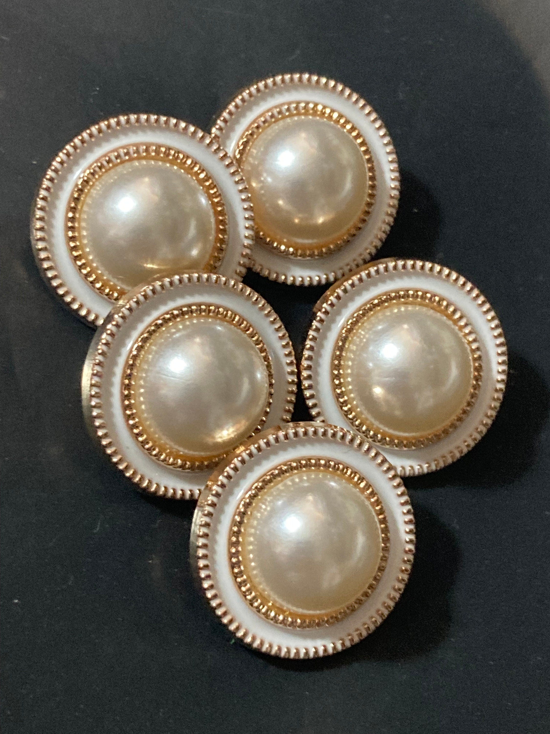 5 pieces x 20mm pearl buttons round domed white enamel metal shank