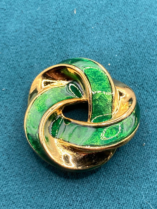 True vintage gold plated GREEN enamel eternal knot round Scarf Clip ring old shop stock