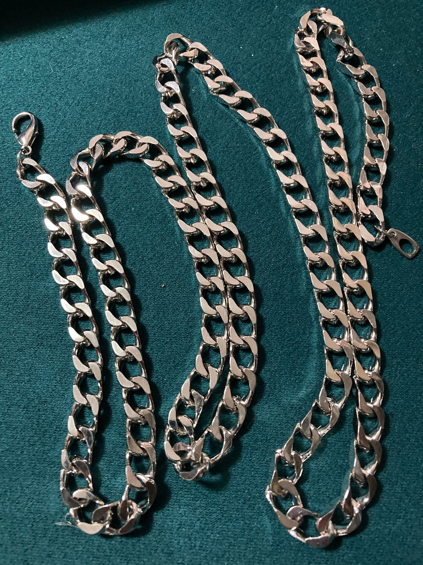 true vintage 80s pristine 27.5” 91cm very long silver plated layering flat curb chain necklace old shop stock