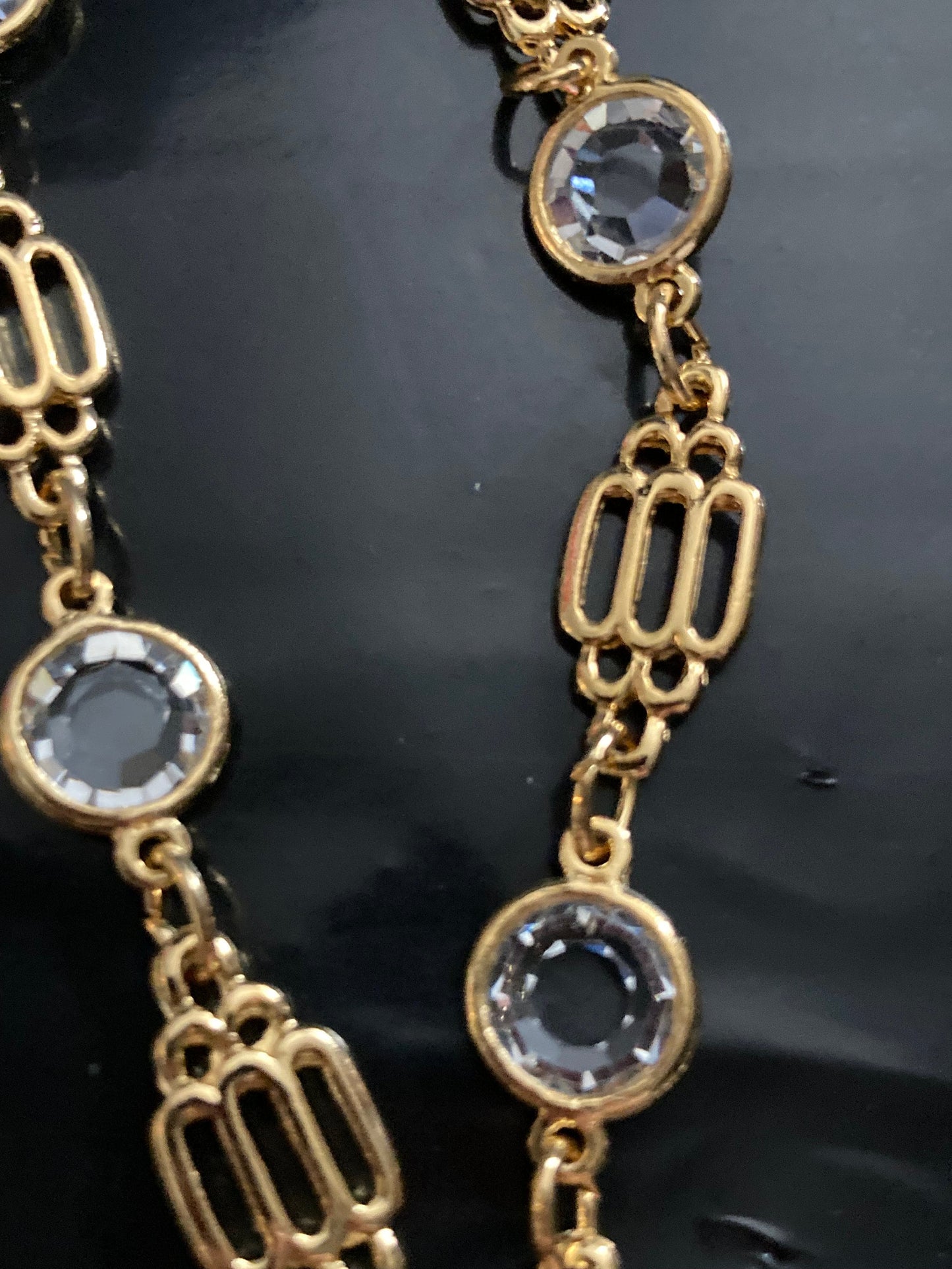 19” 63cm long 1980s thick gold plated fancy link glass crystal bezel beaded station necklace