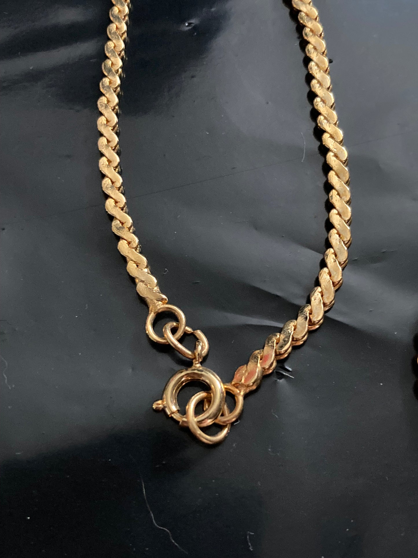 true Vintage pristine 1970s serpentine chain woven gold plated lariat diamanté drop necklace old shop stock