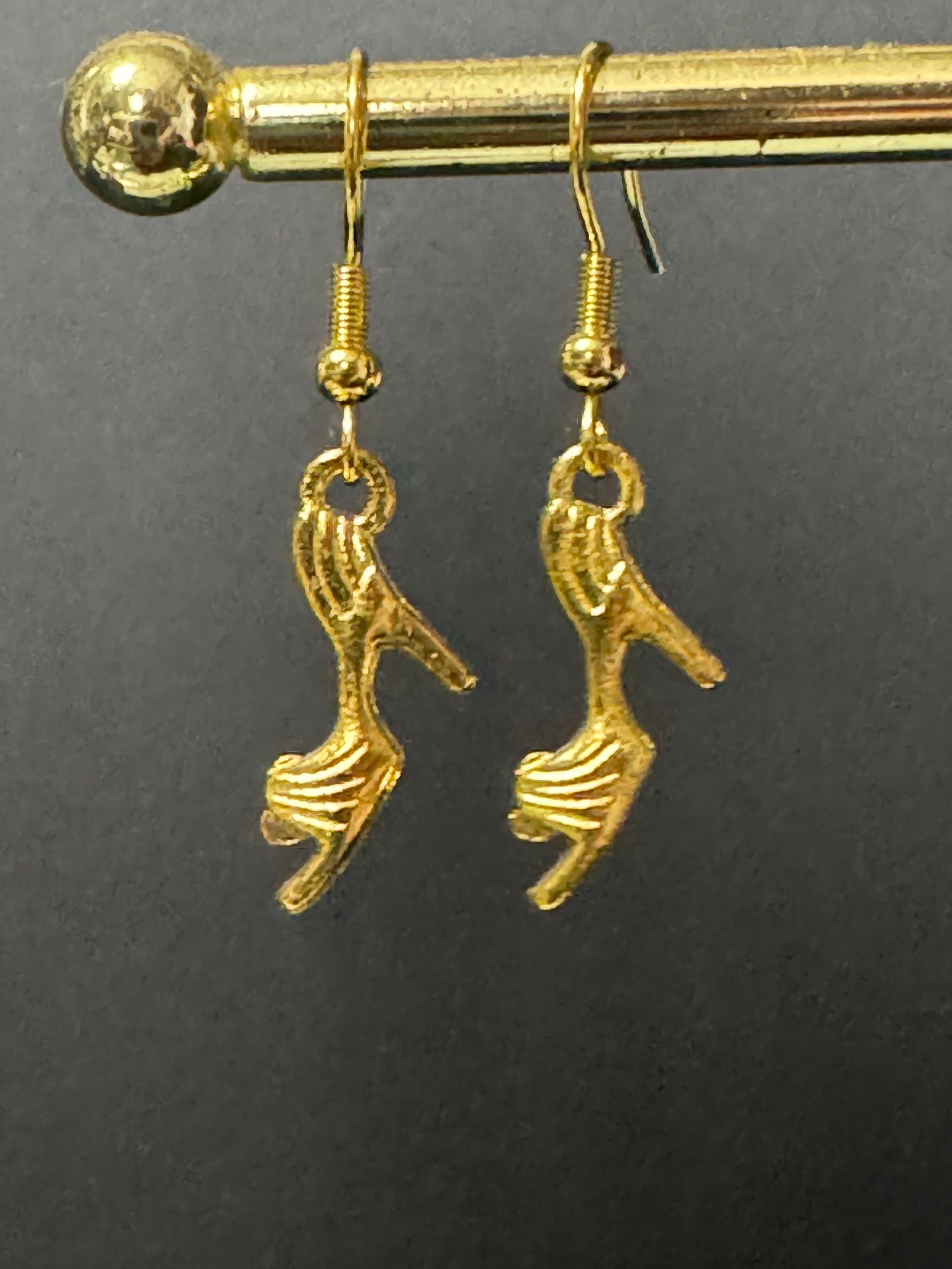 Gold tone stiletto high heeled shoe drop earrings for pierced ears