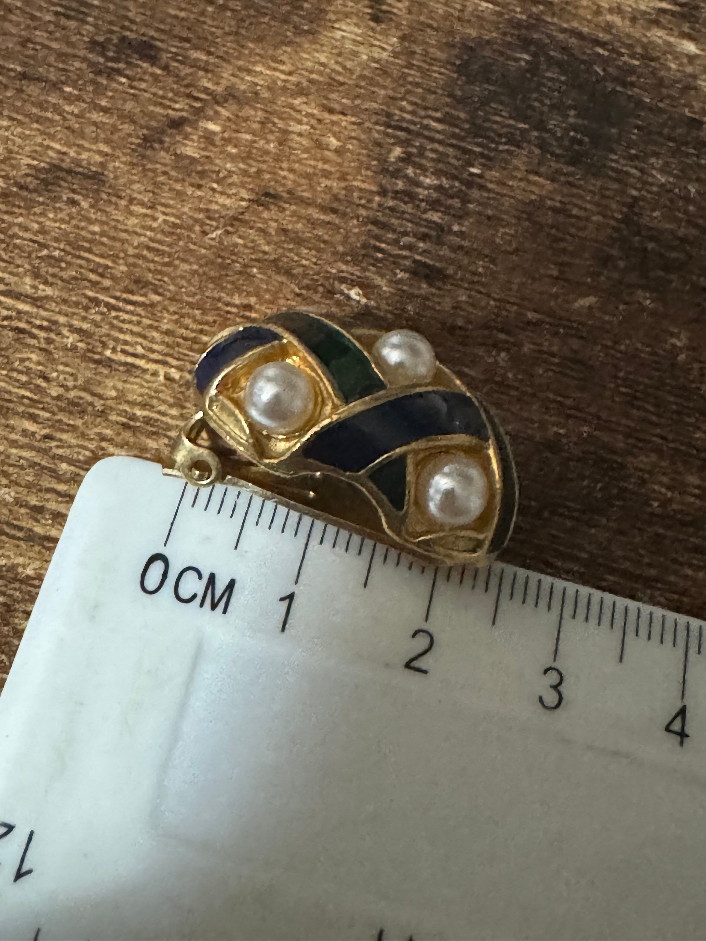 gold tone green blue enamel faux Pearl 2.5cm clip on earrings statement retro