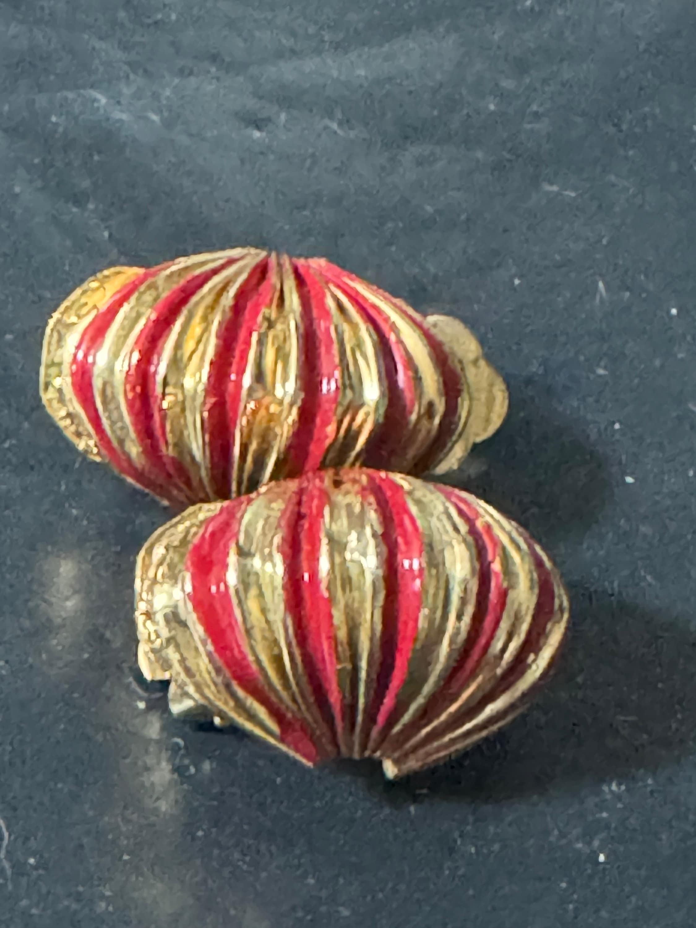 Vintage Gold tone bright red striped enamel clip on earrings