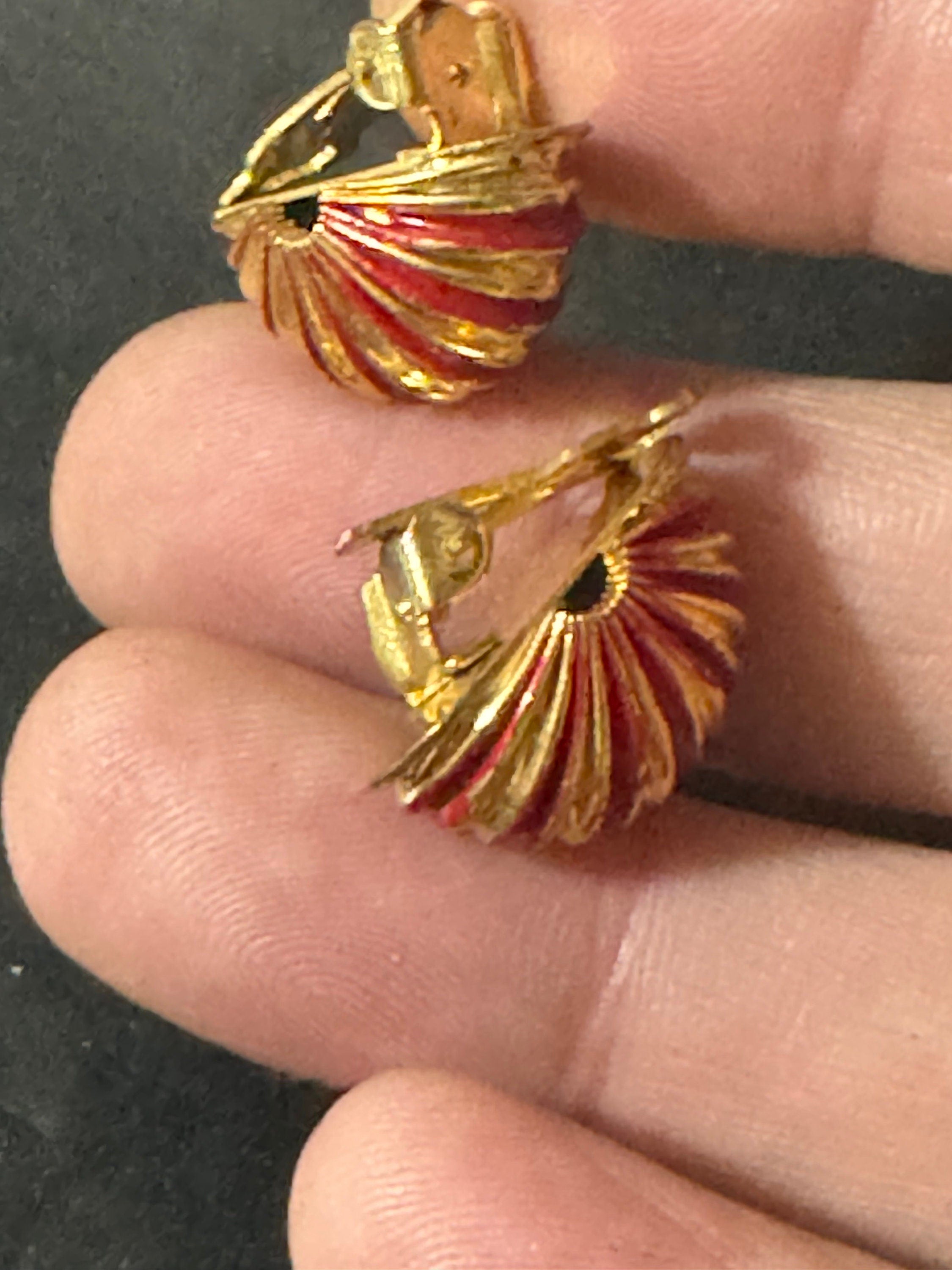 Vintage Gold tone bright red striped enamel clip on earrings