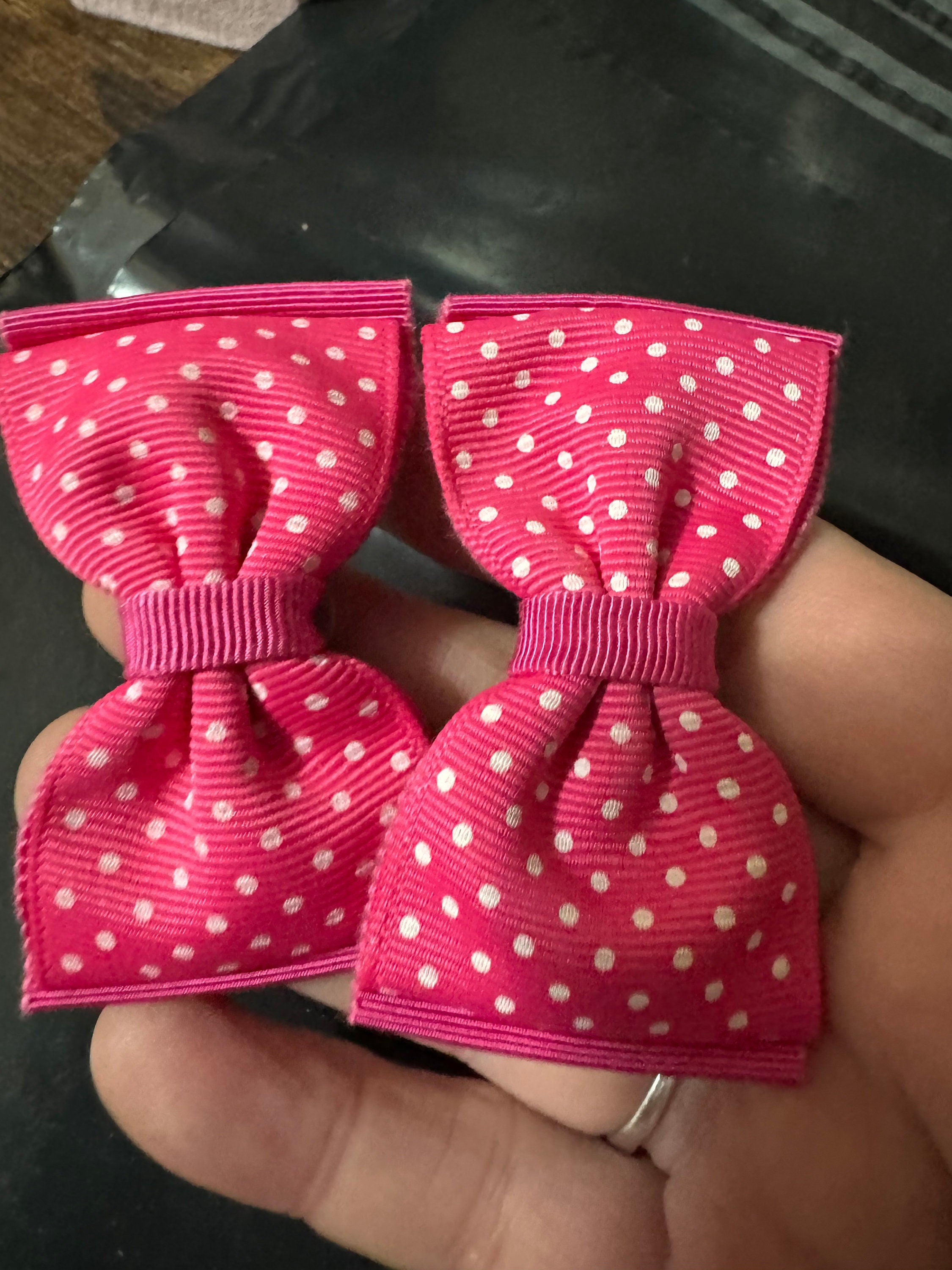 Vintage pair of Bright pink spotty polka dot grosgrain BOW shoe clips