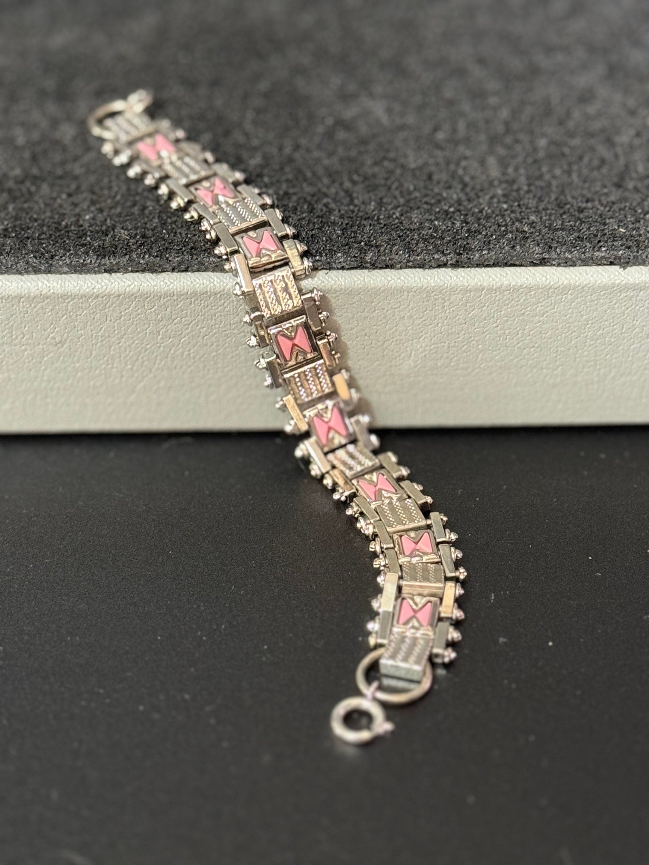 True antique Jakob Bengel modernist chromed silver metal 1920s pink enamel brickwork geometric chain link bracelet old shop stock Germany