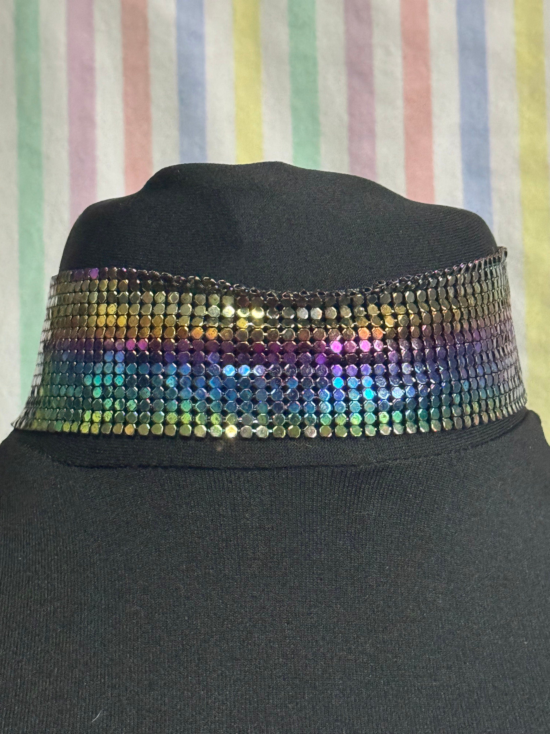 Retro rainbow shimmer metallic gloves style chainmail choker necklace to 40cm