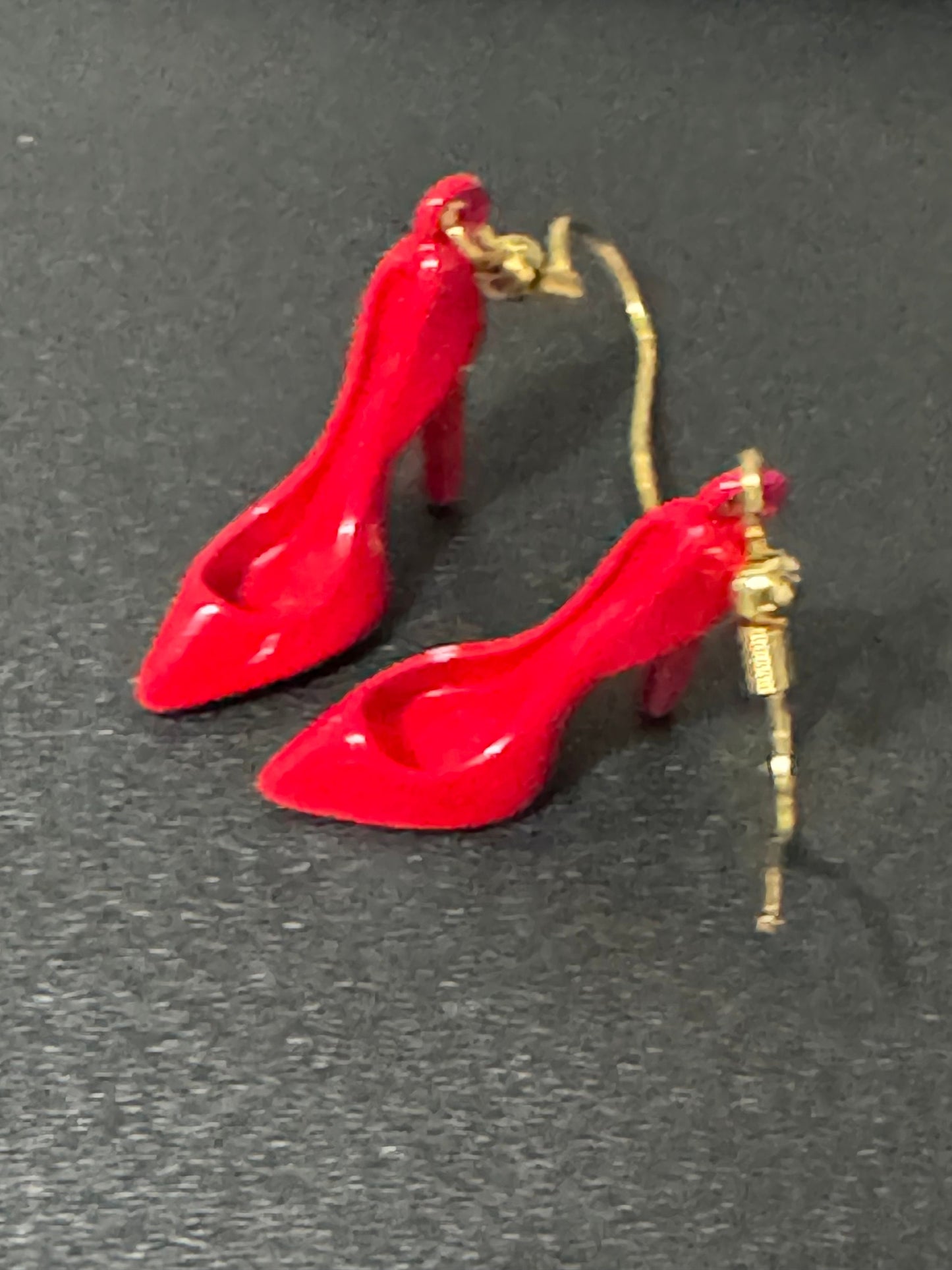 Gold tone bright lipstick red metal stiletto high heeled shoe drop earrings for pierced ears