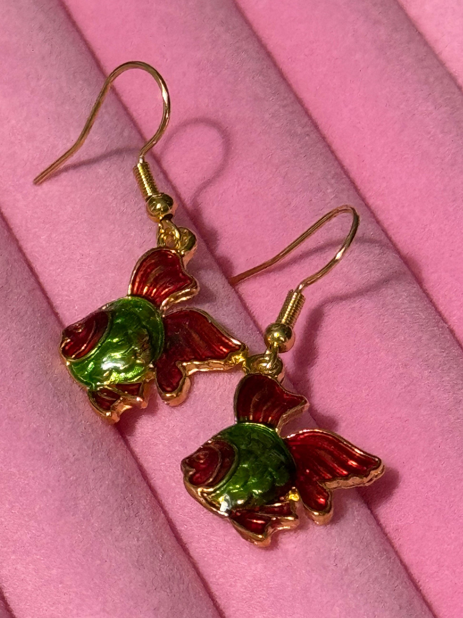 Nautical red green enamel gold tone Japanese fish small drop earrings pierced ears