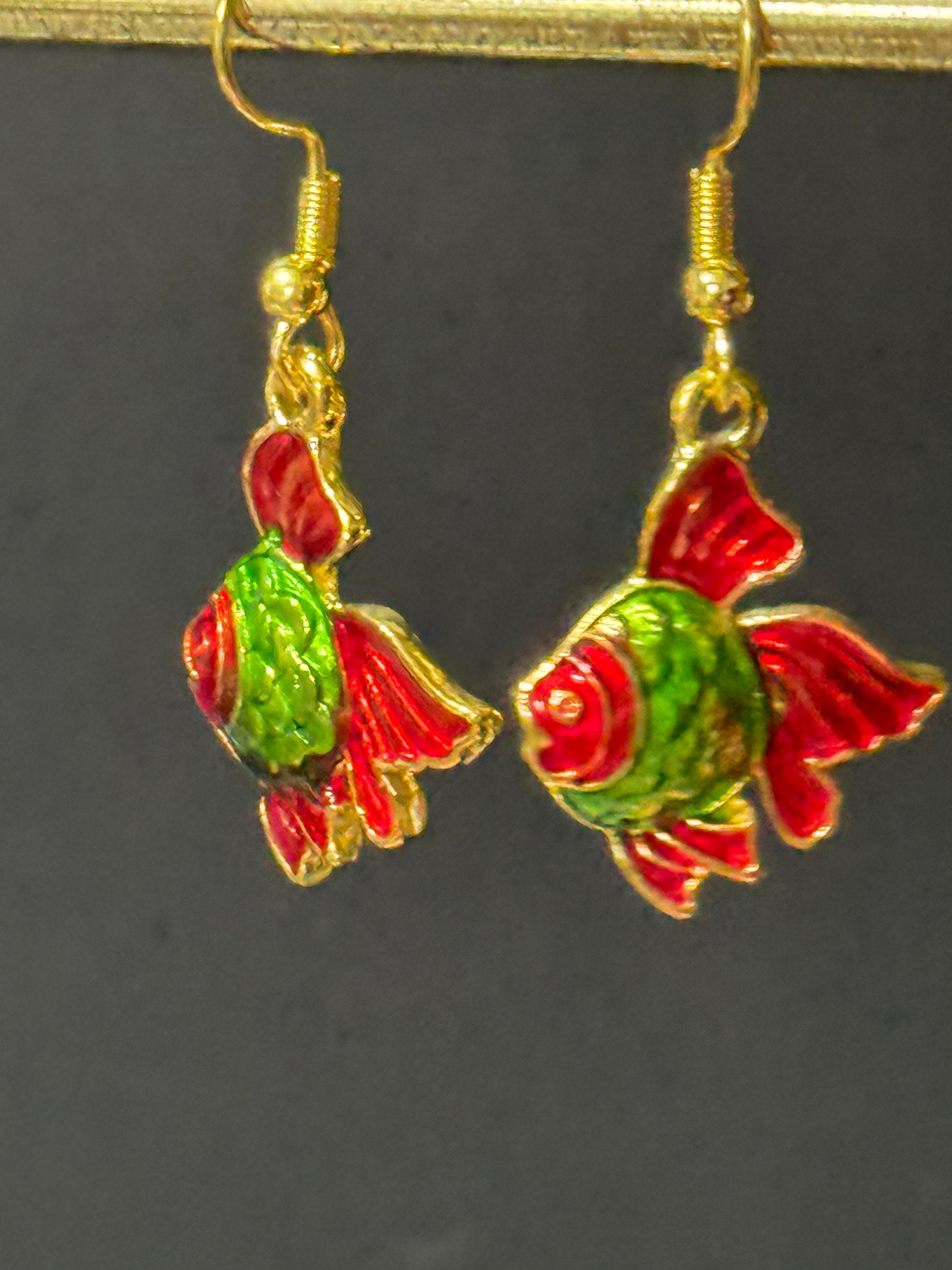 Nautical red green enamel gold tone Japanese fish small drop earrings pierced ears