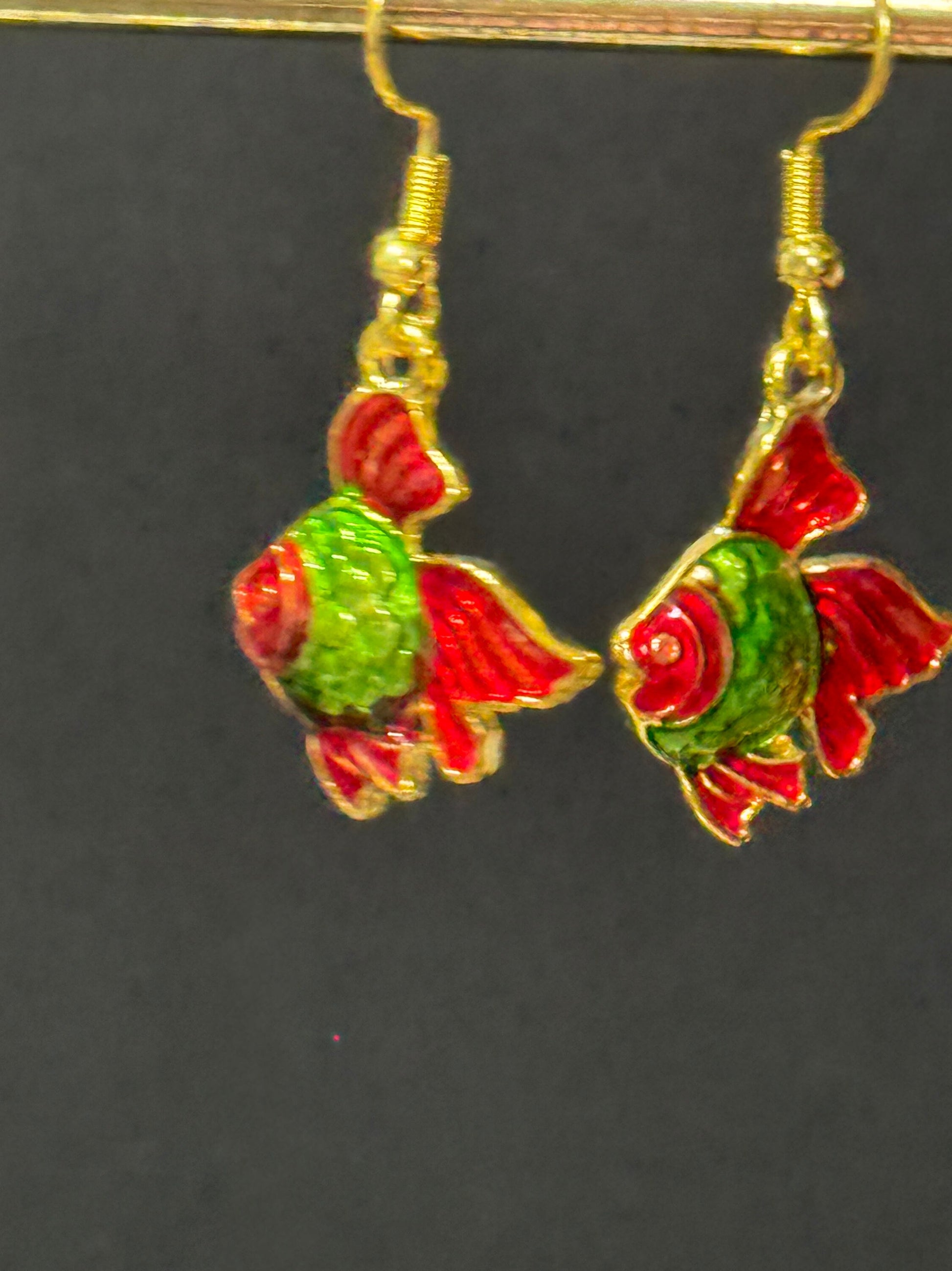 Nautical red green enamel gold tone Japanese fish small drop earrings pierced ears